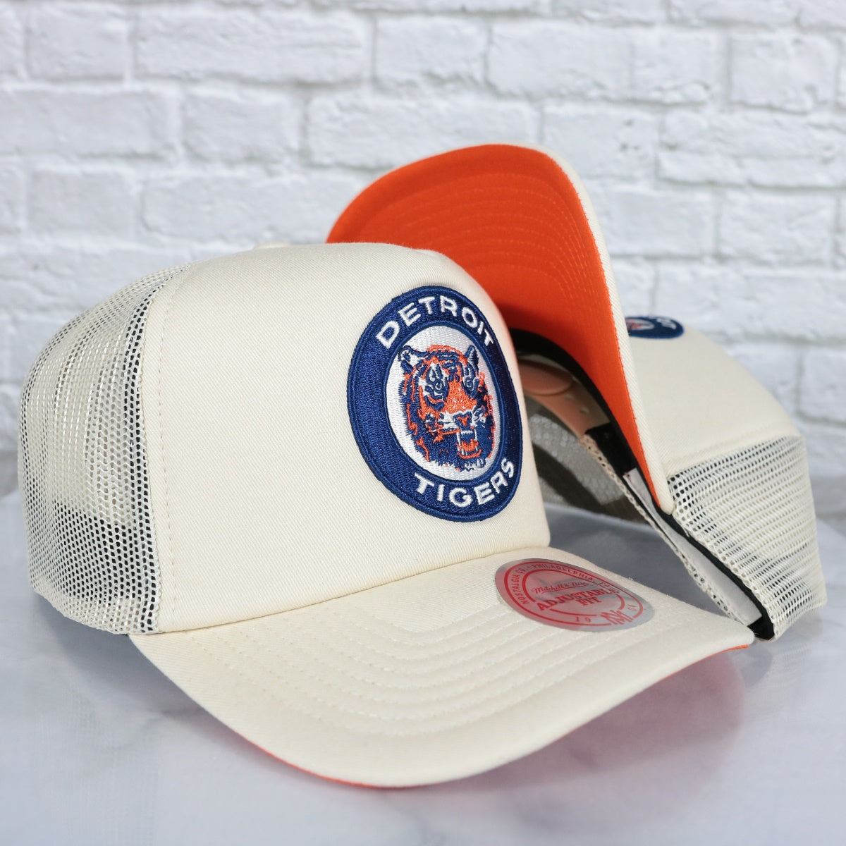 Mitchell & Ness Detroit Tigers Cooperstown MLB Evergreen Trucker Snapback  Hat Cap - Off White