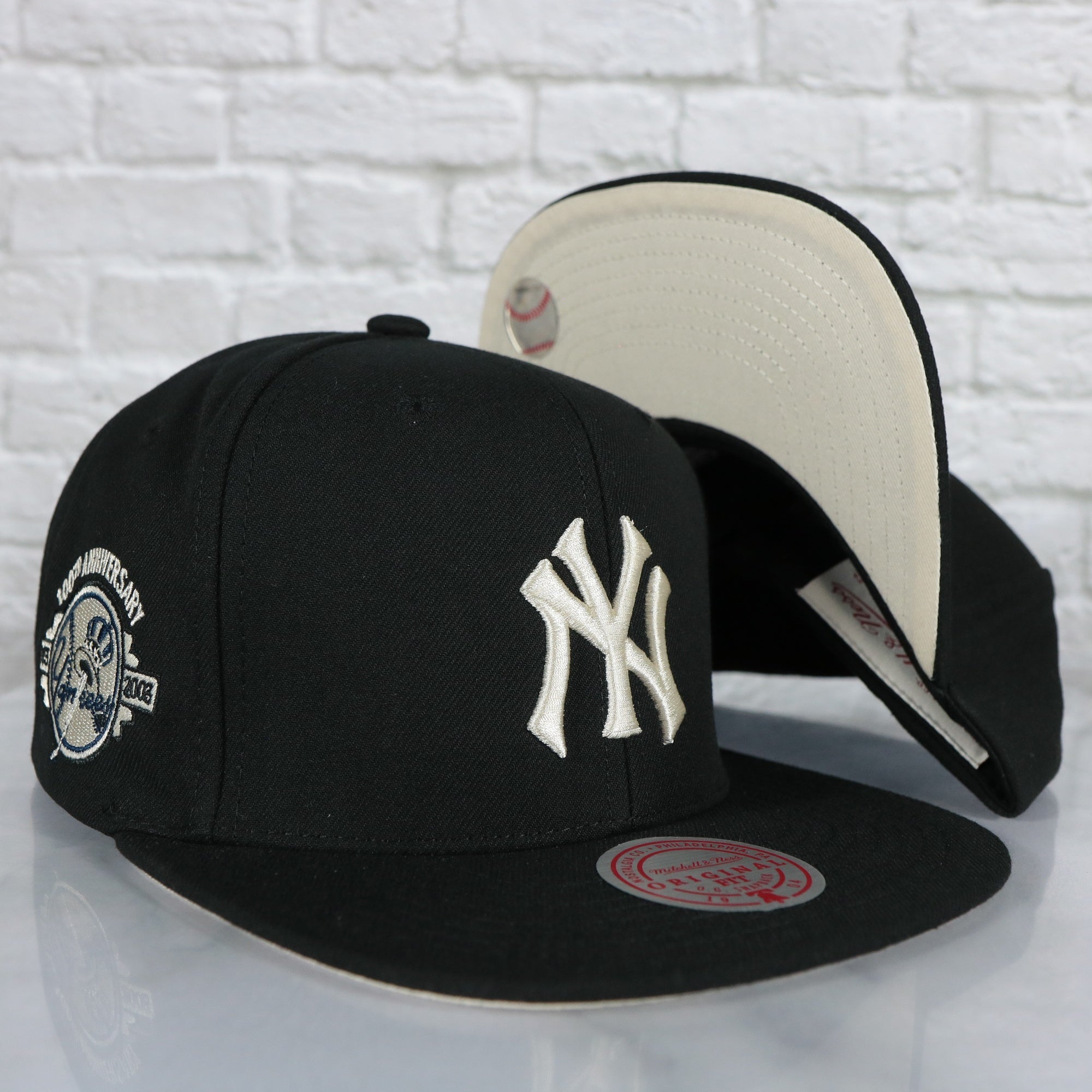 New York Yankees Cooperstown 100th Anniversary side patch Evergreen Pro  Variety Pack, Black Snapback Hat #mitchellandness #capswag…