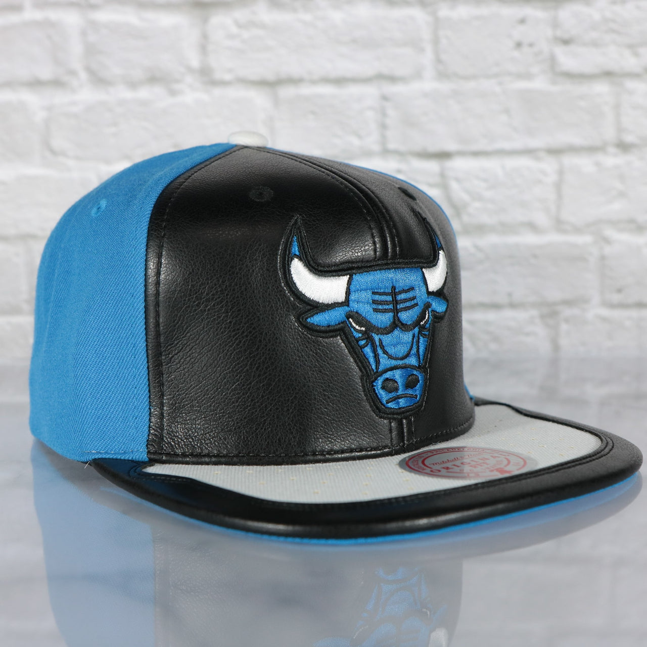 Chicago Bulls Day One Sneaker Hookup Blue bottom Tri-Tone | Black/Blue/White Snapback Hat