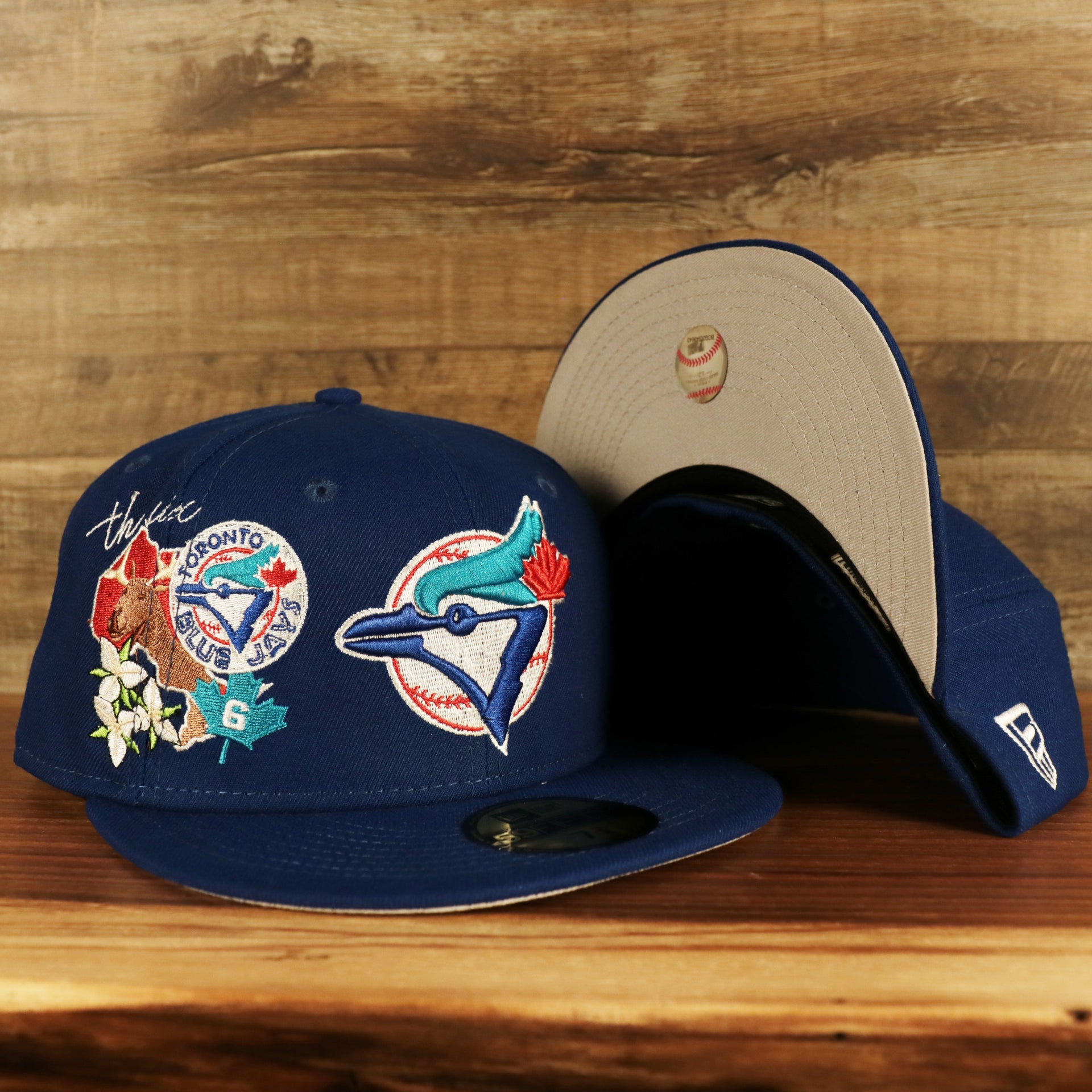 Toronto Blue Jays "City Cluster" Side Patch Gray Bottom Royal 59Fifty Fitted Cap