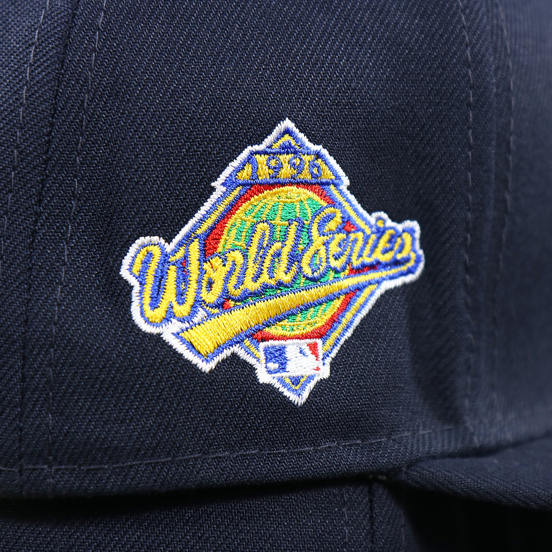 The 1996 World Series Side Patch on the New York Yankees Baseball Heart Gray Bottom World Series 59Fifty Fitted Cap | Navy 59Fifty Cap