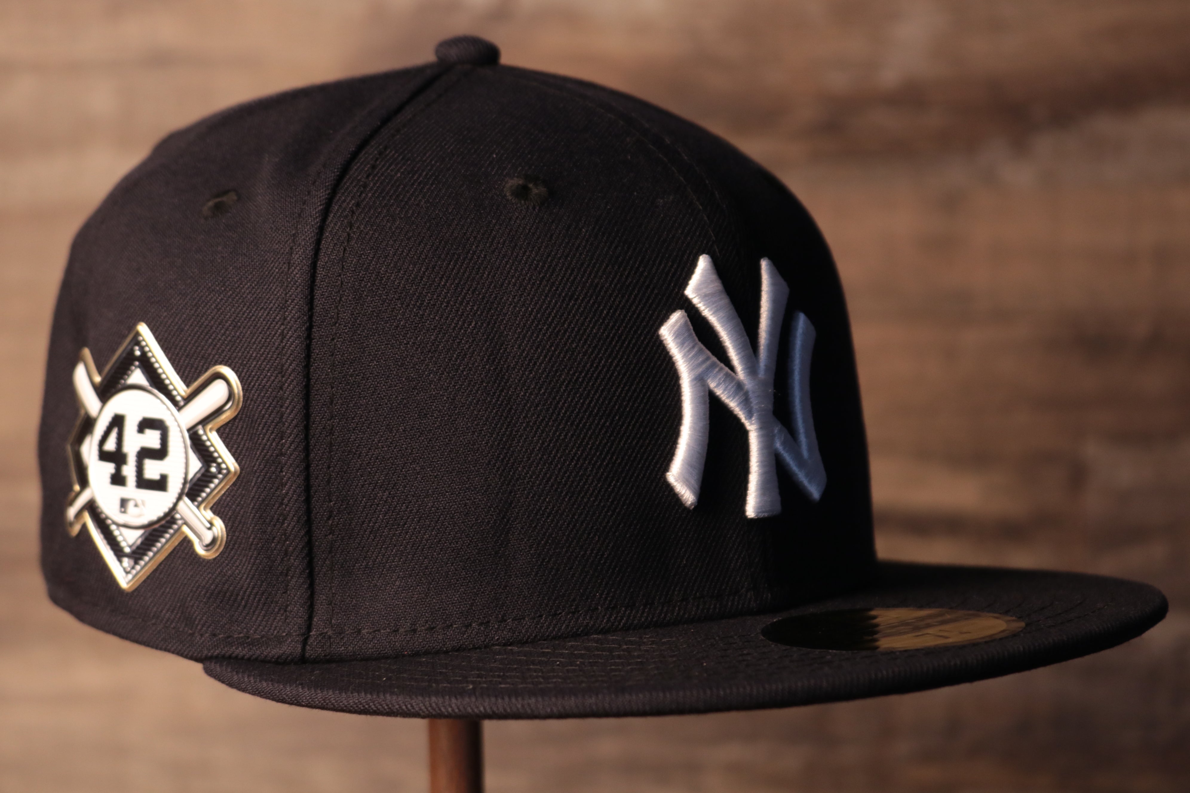 New York Yankees x Mets Split Crown Grey Bottom 59FIFTY Side Patch Fitted | Navy/Royal Blue Yankees x Mets 5950 Cap 7 1/4