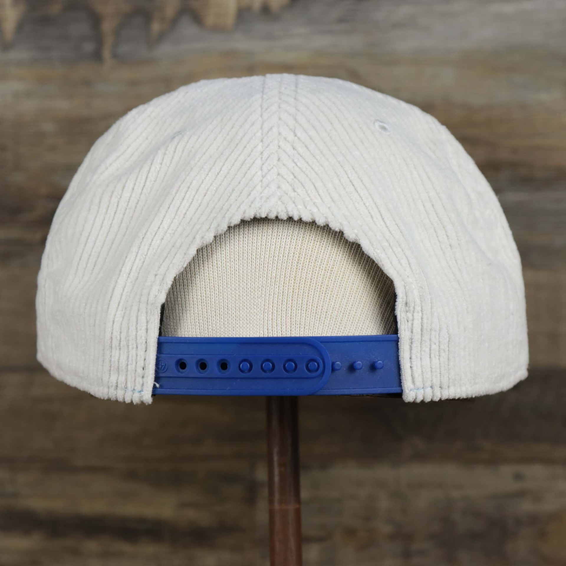 The backside of the Corduroy Philadelphia Athletics Cooperstown Snapback | 47 Brand White