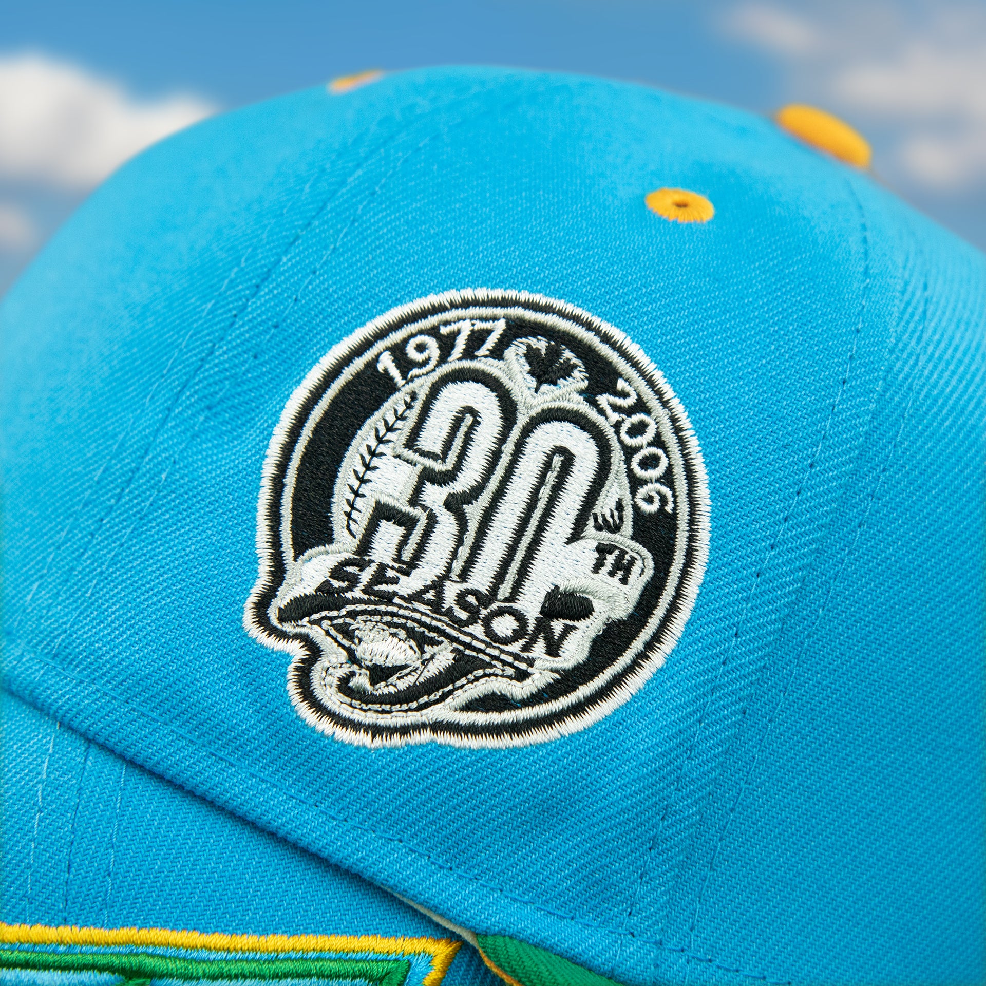 30th season side patch on the Toronto Blue Jays Cooperstown "Ice Cream Pack" 30th Season Side Patch 59Fifty Fitted Cap | Cap Swag Exclusive