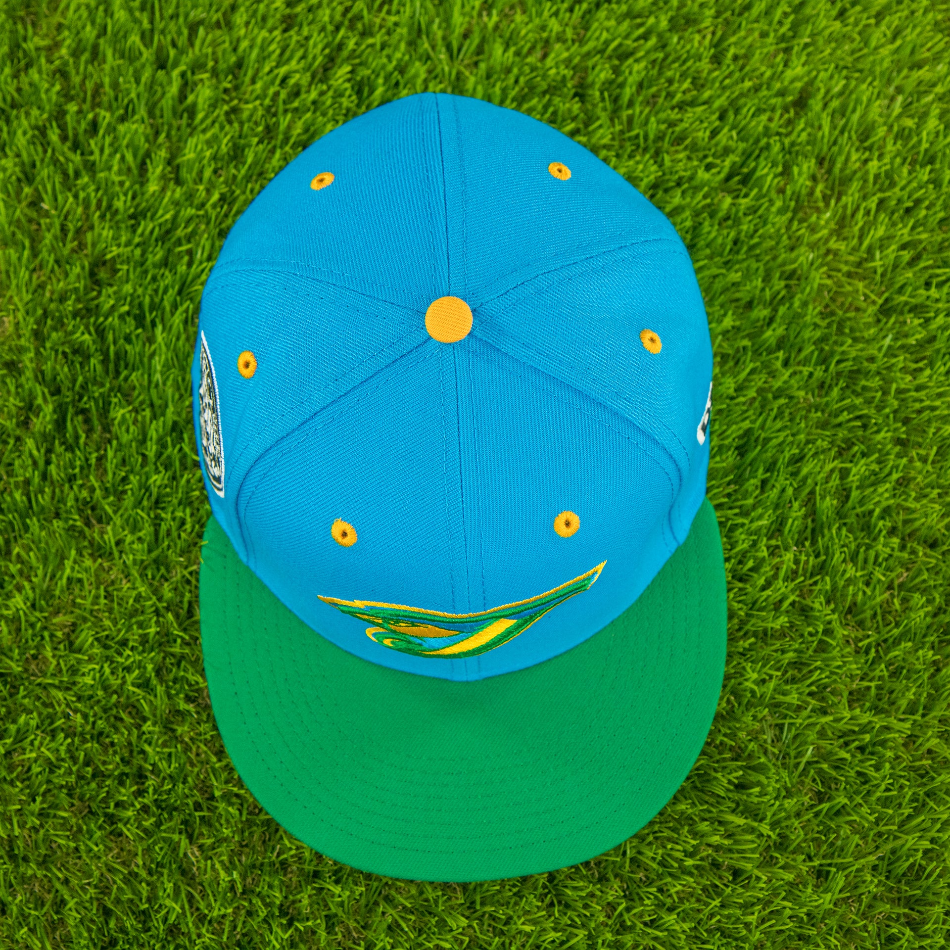 top view of the Toronto Blue Jays Cooperstown "Ice Cream Pack" 30th Season Side Patch 59Fifty Fitted Cap | Cap Swag Exclusive