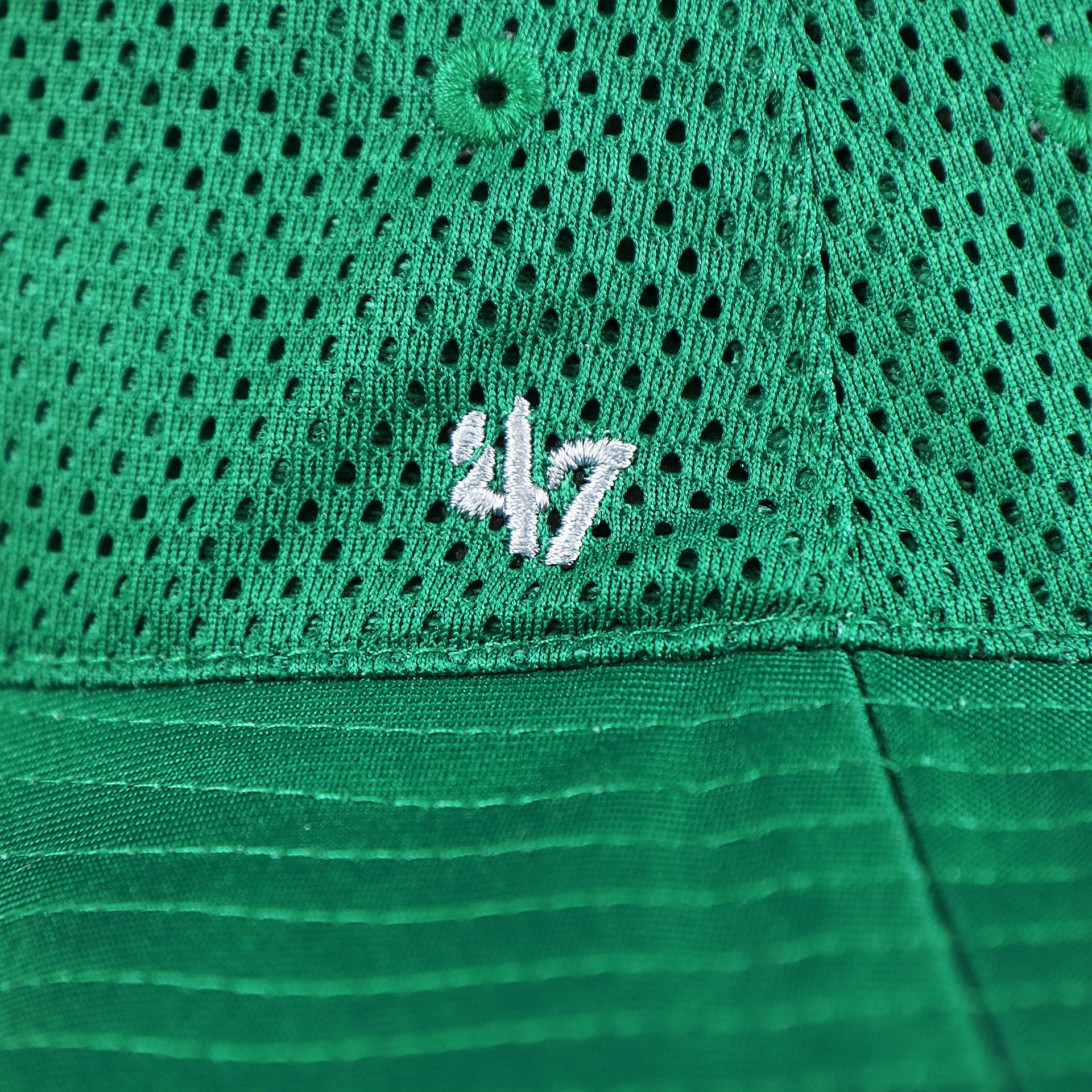 The 47 Brand Logo on the Throwback Philadelphia Eagles 1987 White Eagles Logo Panama Pail Bucket Hat | Kelly Green Bucket Hat