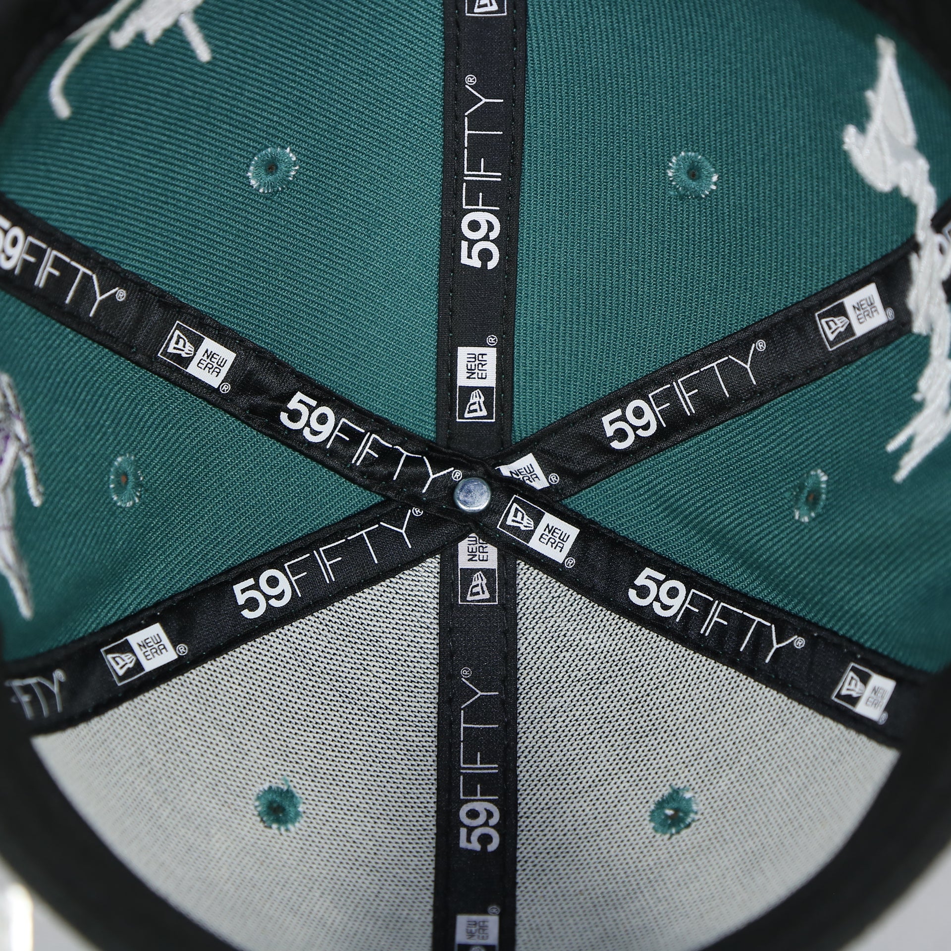 new era 59fifty taping on the Philadelphia Eagles City Transit All Over Side Patch Gray Bottom 59Fifty Fitted Cap