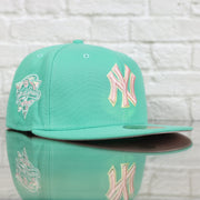 New York Yankees 2000 World Series Side Patch Pink Bottom 59Fifty Fitted Cap | Mint