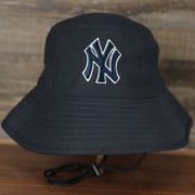 The front of the New York Yankees MLB 2022 Spring Training Onfield Bucket Hat