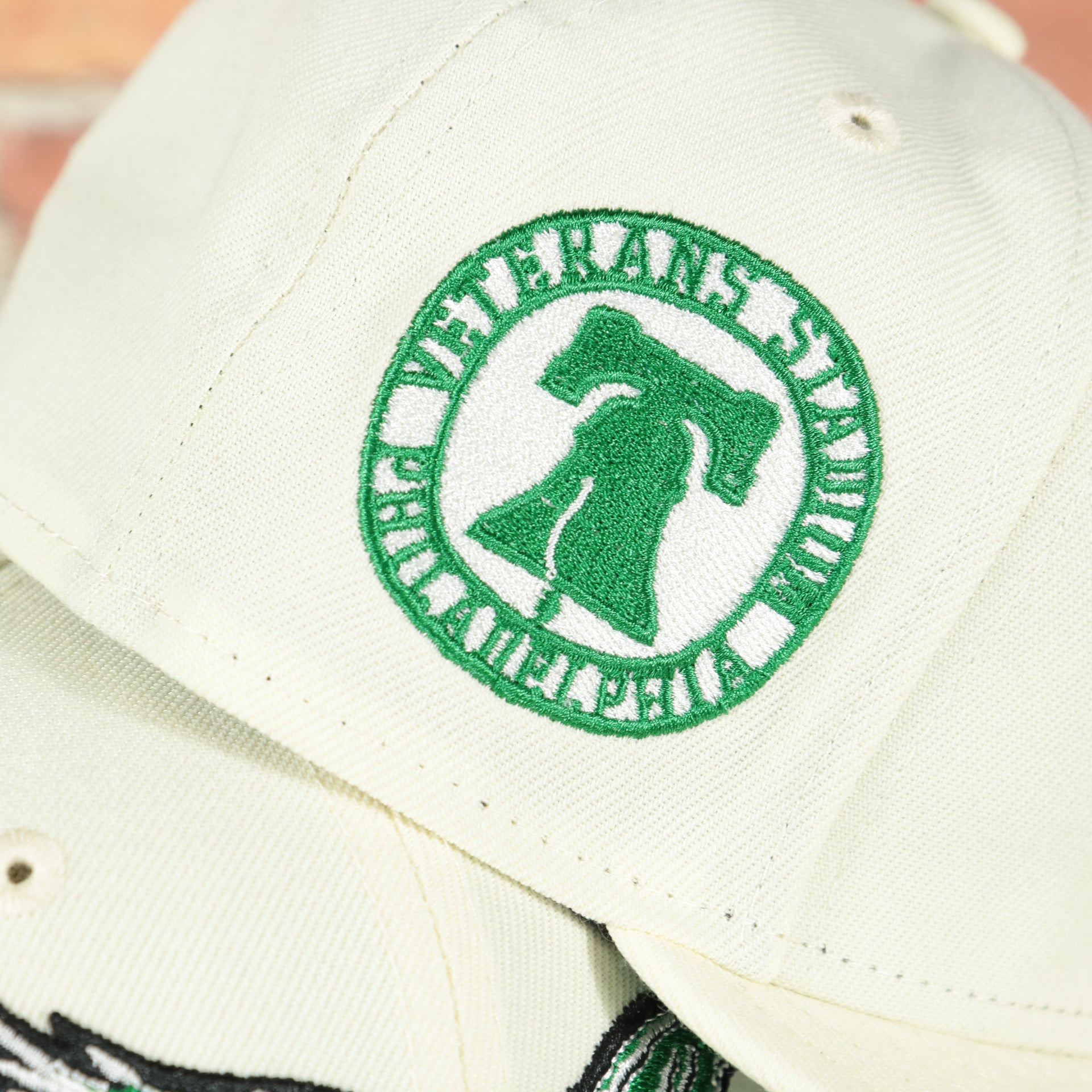 veterans stadium patch on the Philadelphia Eagles Throwback Logo Veterans Stadium Side Patch Chrome Green UV 59Fifty Fitted Cap