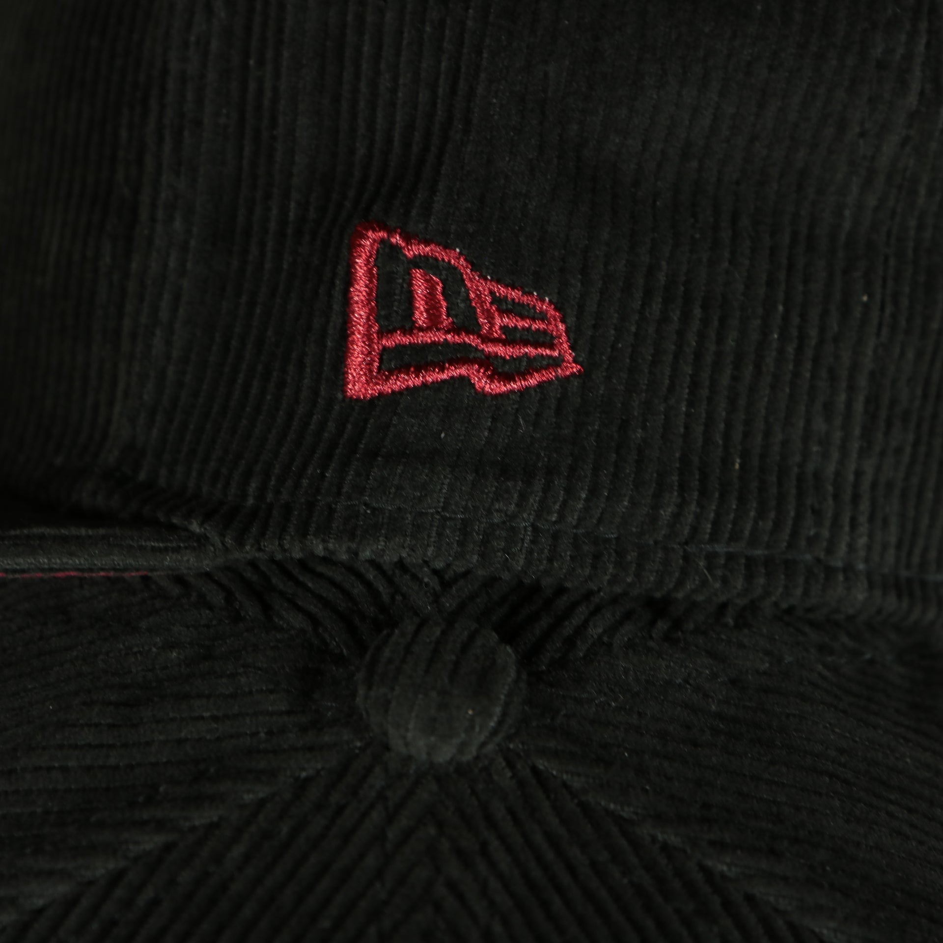 new era logo on the Philadelphia Phillies Cooperstown World Champions Side Patch Black Maroon Bottom Corduroy 59Fifty Fitted Cap | Corduroy Fitted Pack