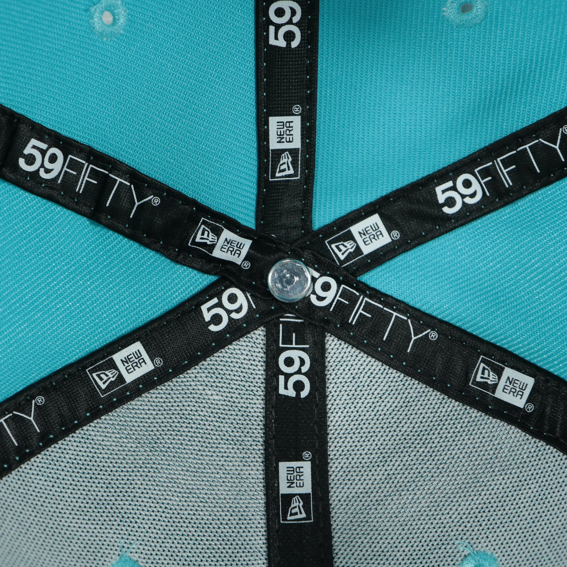 59Fifty taping on the interior of the New York Yankees Cooperstown 2008 All Star Game Magenta Under Bottom 59FIFTY Fitted Cap | Vice Blue Pack