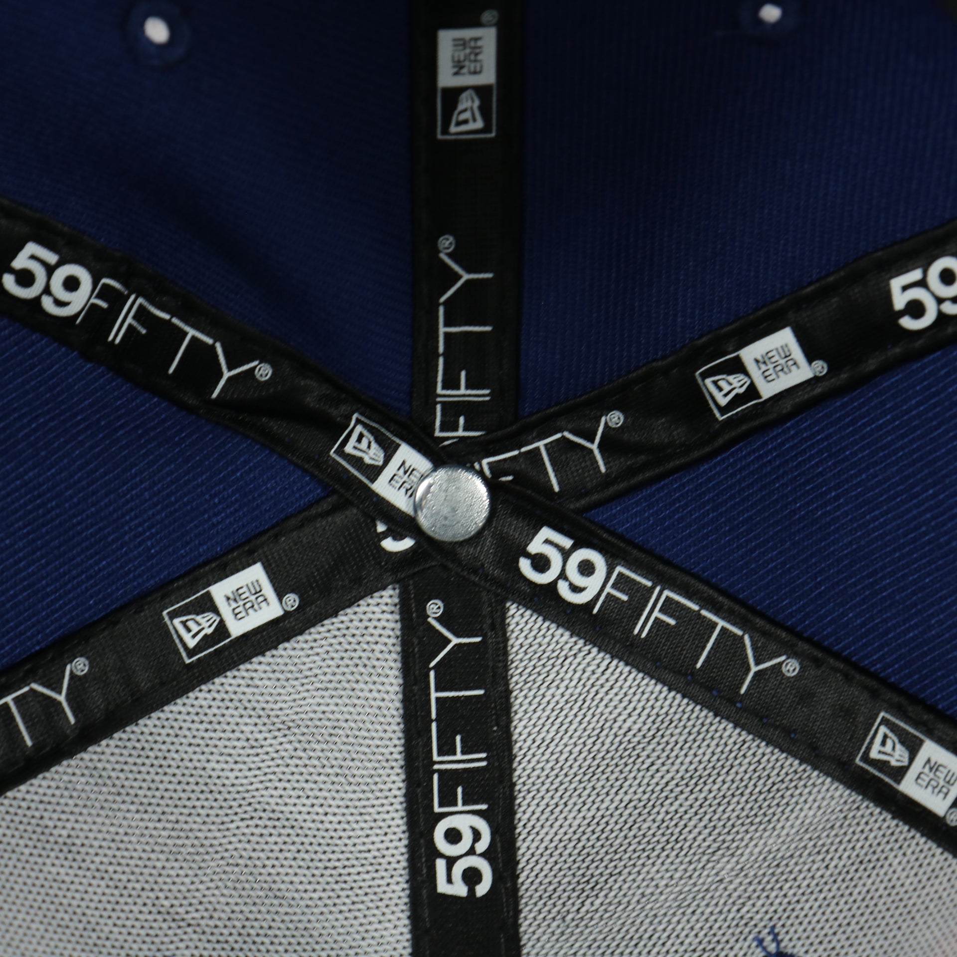 new era taping on the Los Angeles Dodgers Groovy World Series Champions Patch 59Fifty Fitted Cap | New Era Groovy Side Patch 5950