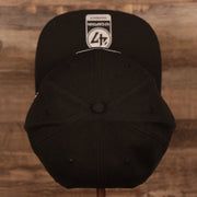 top view of the Los Angeles Clippers Black Adjustable Grey Bottom Snapback Hat
