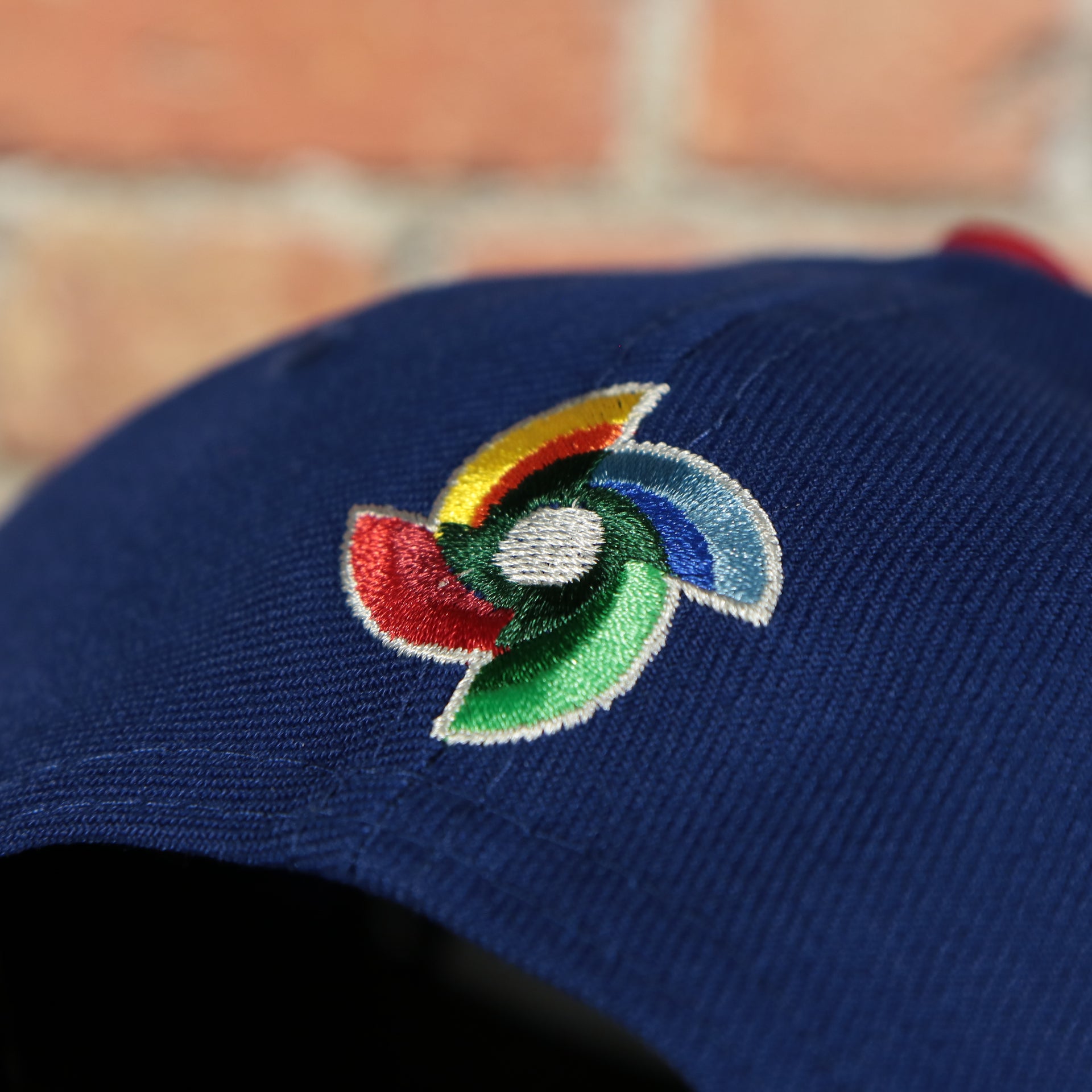 world baseball classics logo on the Dominican Republic 2023 World Baseball Classic Two Tone Grey Bottom Blue/Red 9Forty Dad Hat
