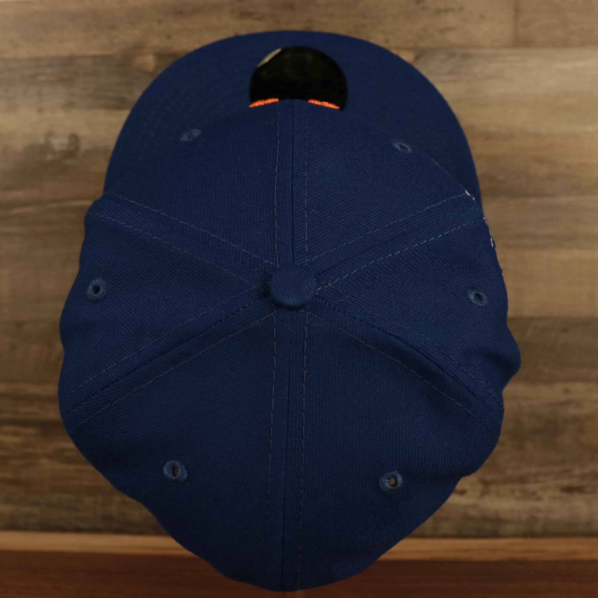 Top down view of the New York Mets "City Cluster" Side Patch Gray Bottom Royal 59Fifty Fitted Cap