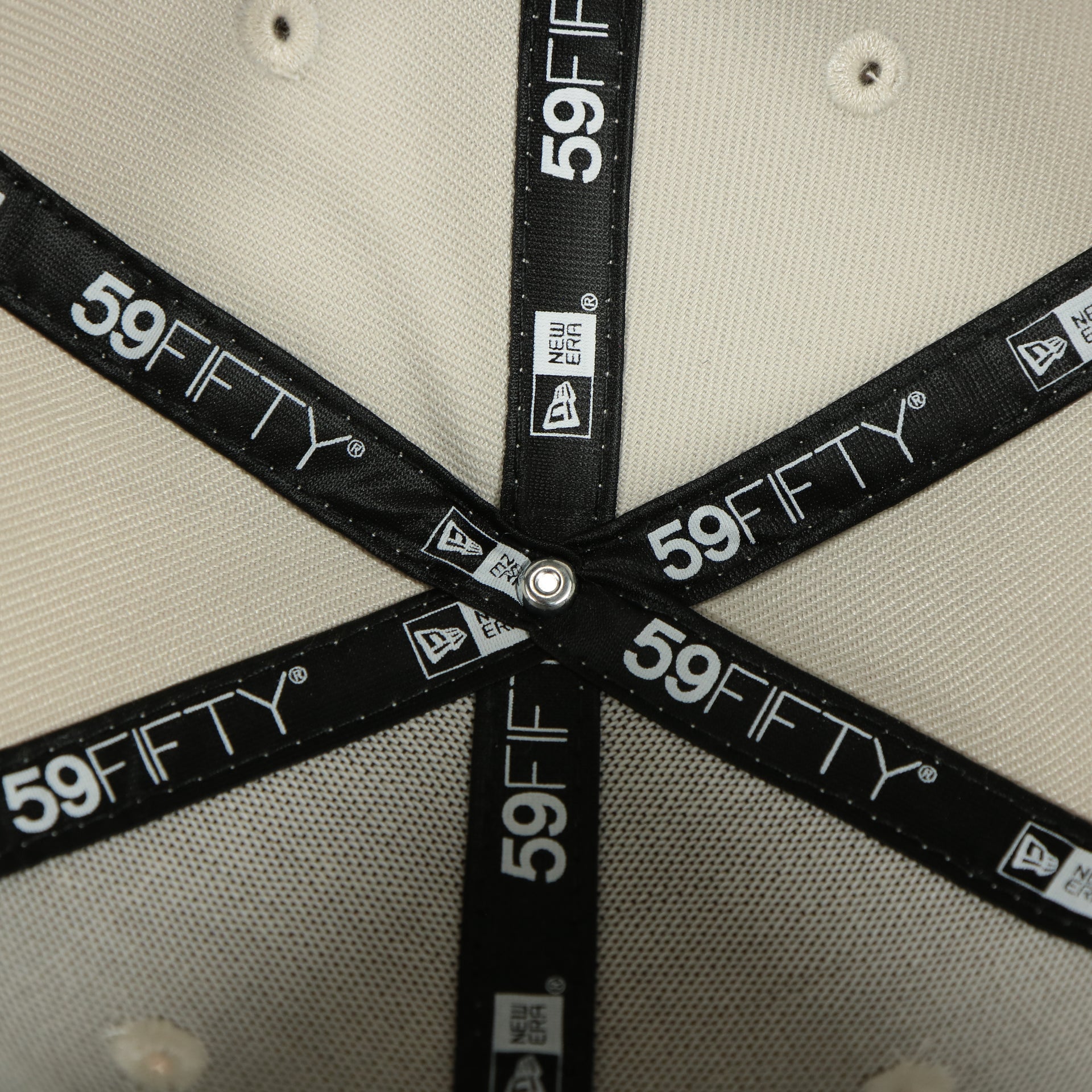 new era taping on the Los Angeles Dodgers World Class 7-Time World Series Champions Two Tone Grey Bottom | Sand/Royal 59Fifty Fitted Cap