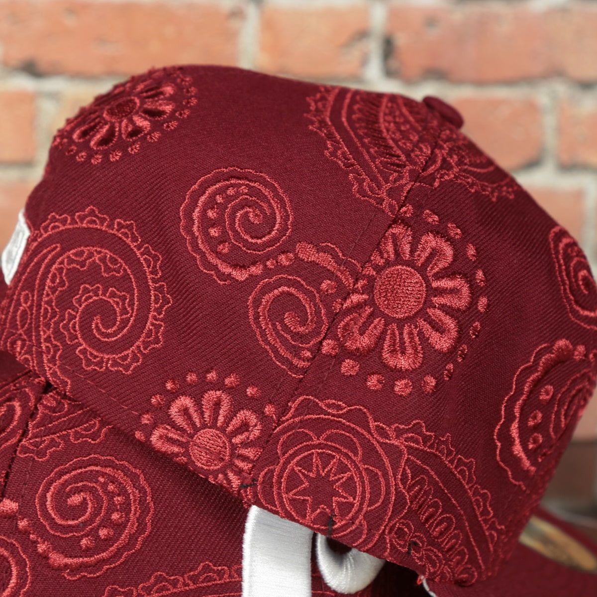 bandana print on the Philadelphia Phillies Paisley Bandana Print Embroidered 59Fifty Fitted Cap | New Era MLB Swirl 5950