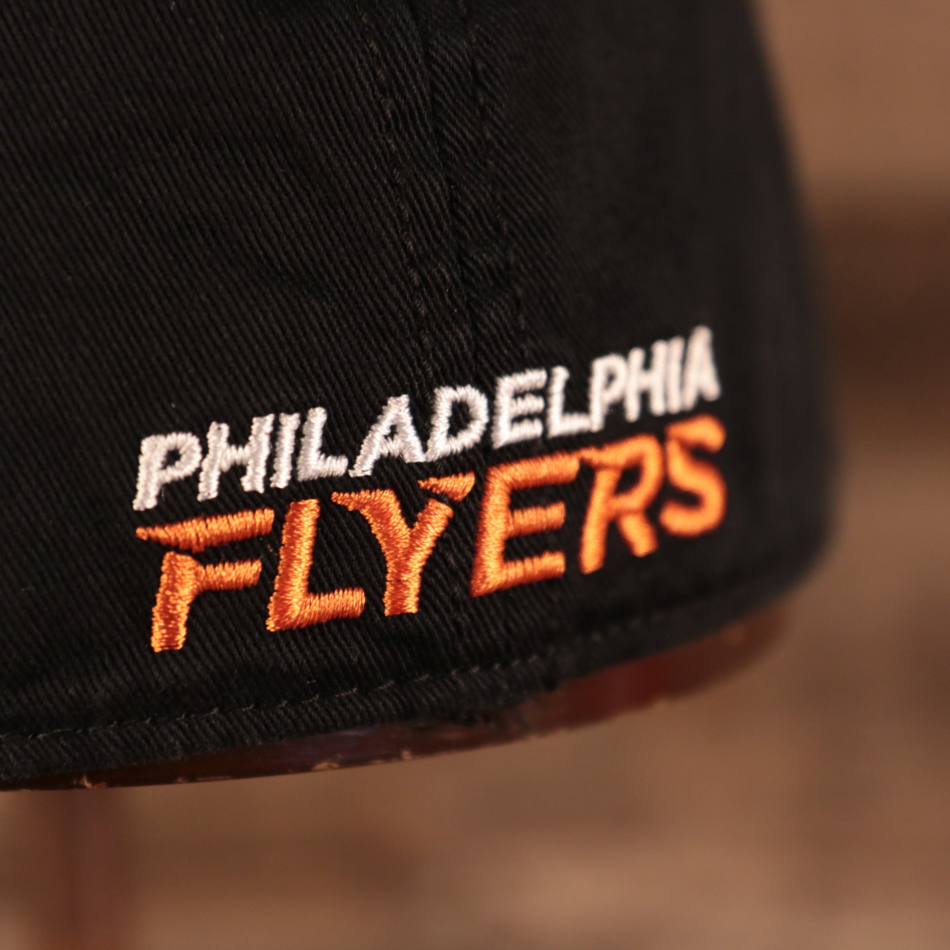 47 BRAND | PHILADELPHIA FLYERS | FLYERS LOGO FRONT | PHILADELPHIA FLYERS LETTERING BACK | FRANCHISE | FITTED HAT | BLACK |