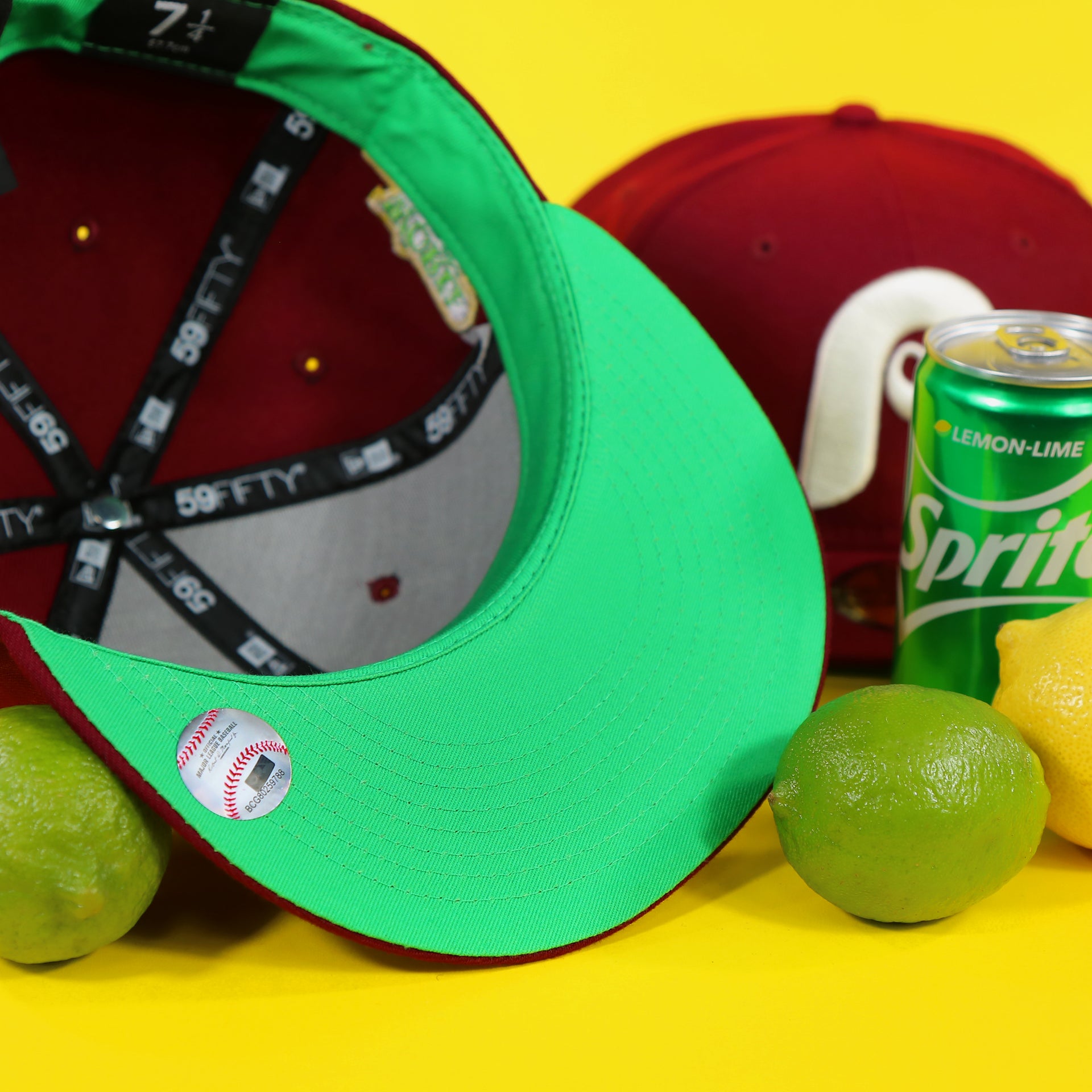 Green undervisor and sweatband of the Philadelphia Phillies 1980 World Series Side Patch "Citrus Pop" Green UV 59Fifty Fitted Cap