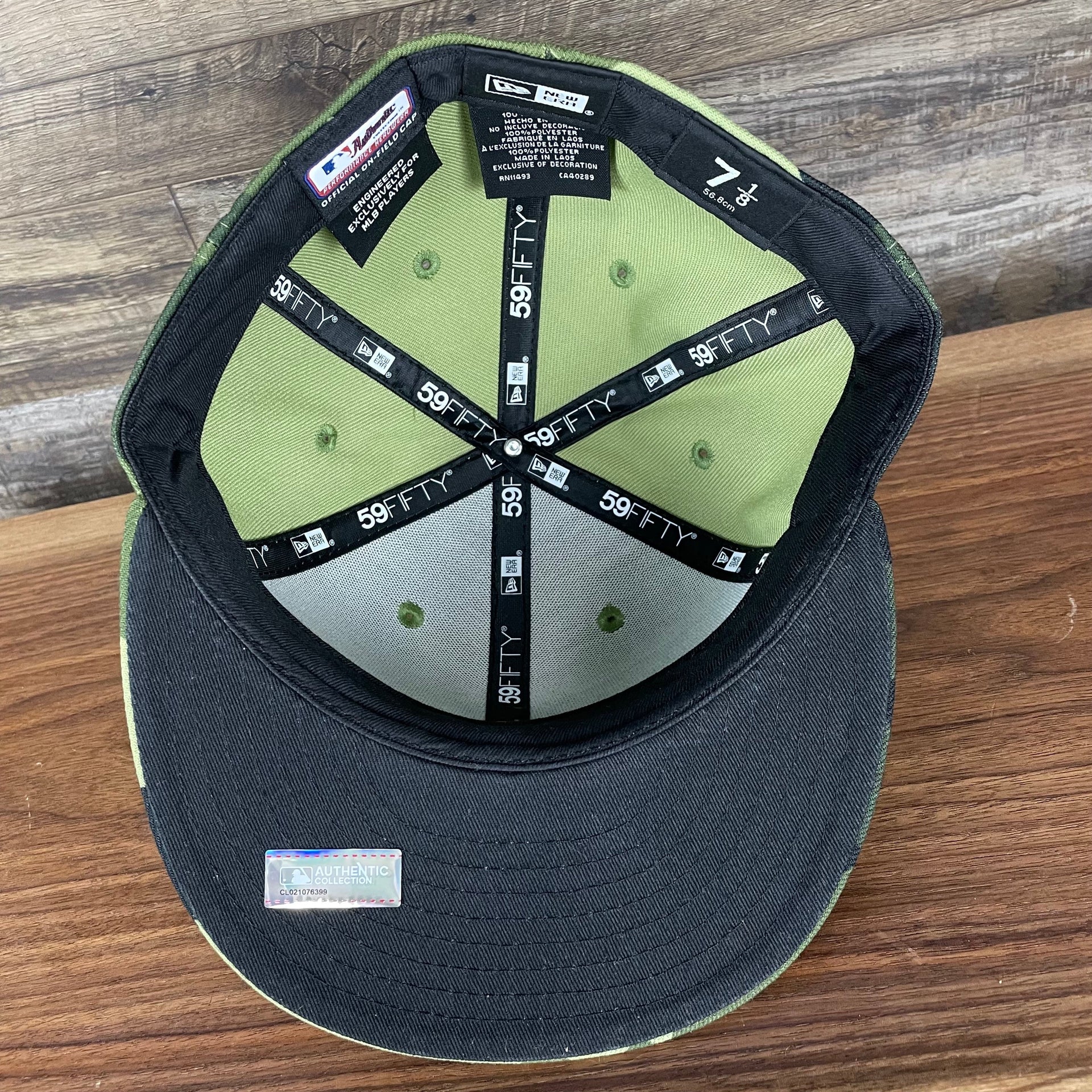 The underside of the New York Mets 2022 Armed Forces Day / Memorial Day Side Patch 59Fifty Fitted Cap