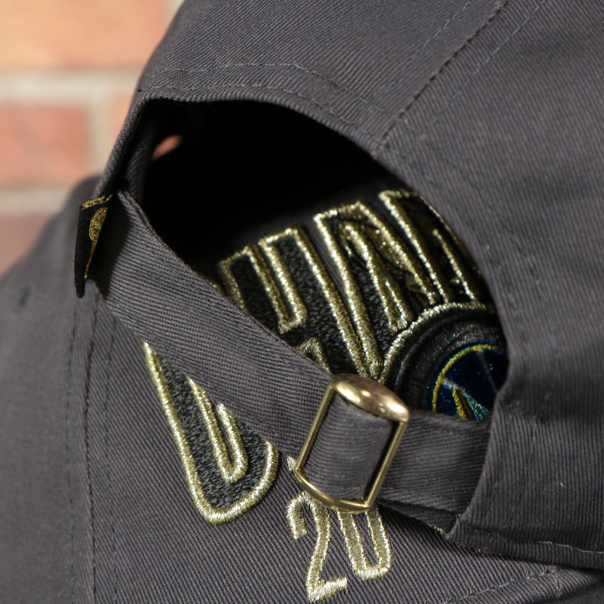 adjustable strap on the Warriors Dad Hat | Golden State Warriors 2018 NBA Champions Gray Baseball Cap | Warriors Grey Adjustable Hat | OSFM