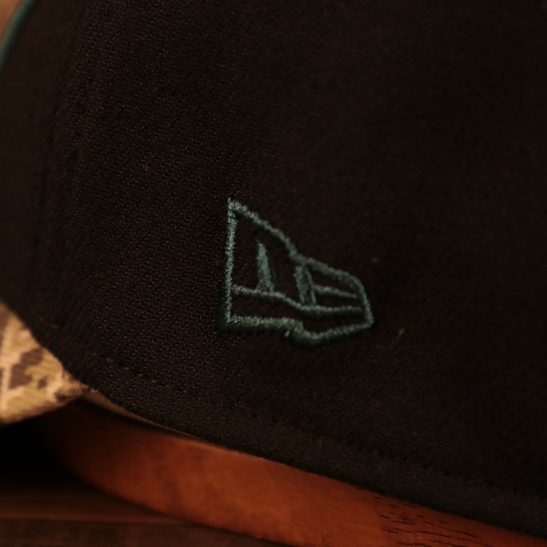 Wearer's left of the Philadelphia Eagles 2021 Salute To Service On Field Sideline 39Thirty Stretch Fit Hat
