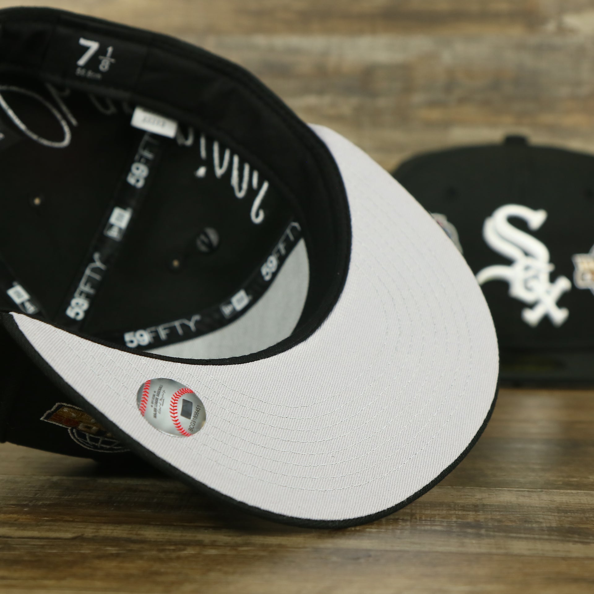 grey under visor of the Chicago White Sox Cooperstown All Over Side Patch "Historic Champs" Gray UV 59Fifty Fitted Cap | Black 59Fifty Fitted Cap