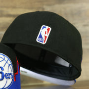 nba logo on the Philadelphia 76ers Skyline Side Patch 59Fifty Fitted Cap | Philadelphia Skyline 5950