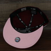 undervisor of the Philadelphia Phillies 1980 World Series Glow In The Dark Pink Brim 59fifty Cap | Maroon