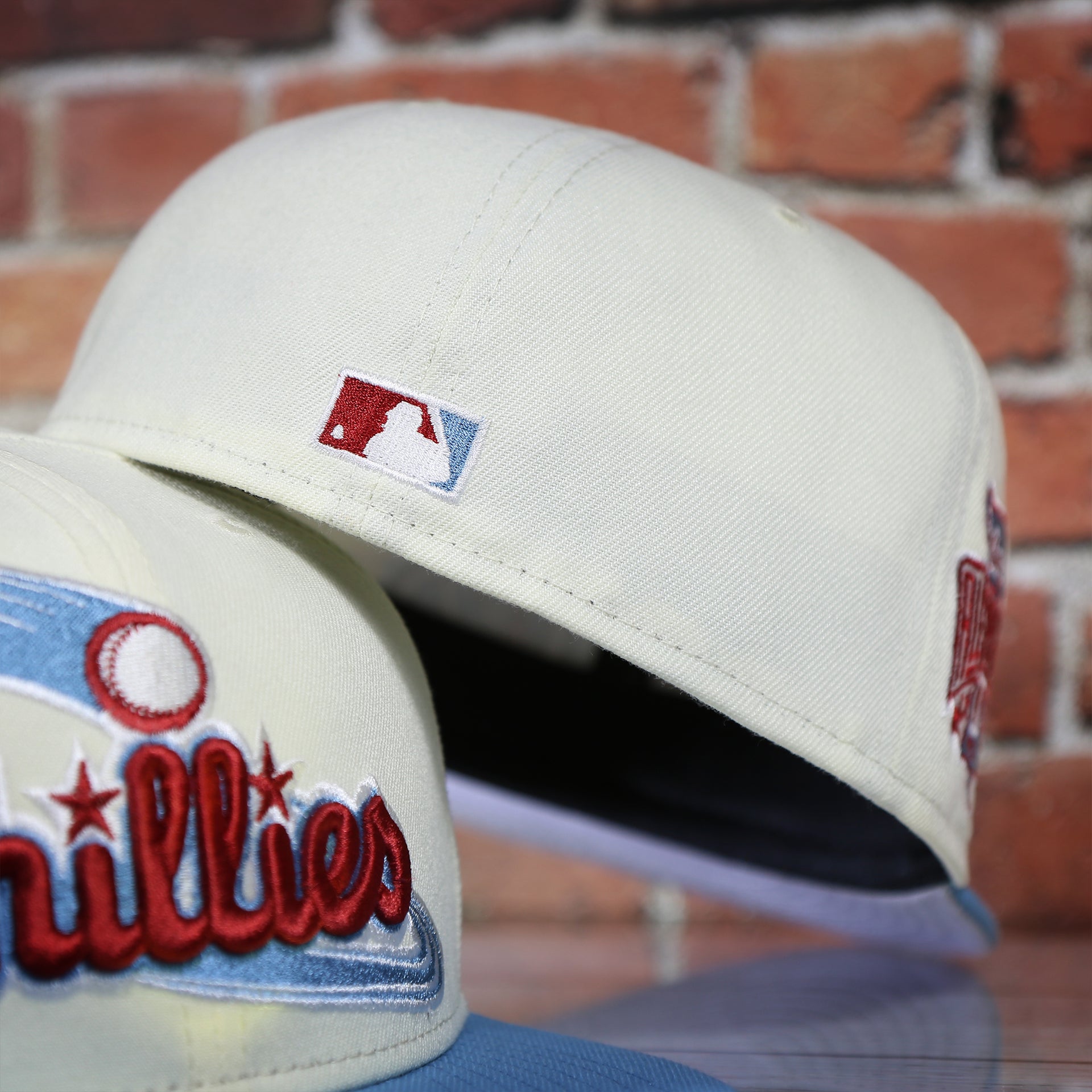 Back of the Philadelphia Phillies Cooperstown Jersey Script Wordmark 1996 All Star Game Side Patch Grey UV 59Fifty Fitted Cap | Chrome/Powder Blue Cap Swag Exclusive