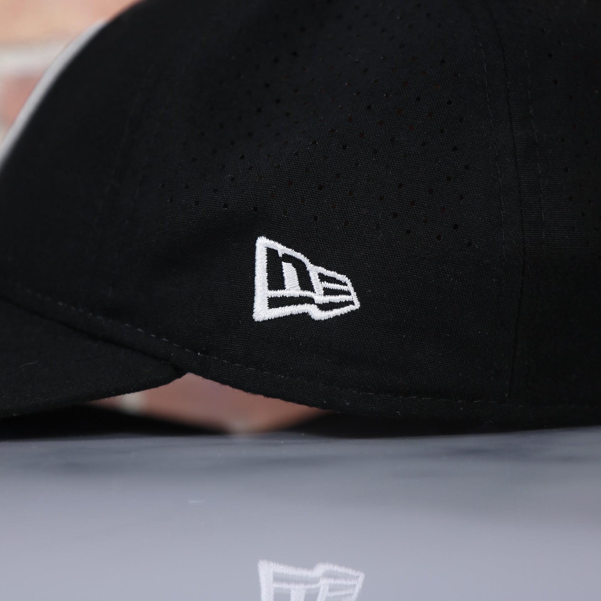 new logo on the Pittsburgh Steelers Sideline On Field Dad hat