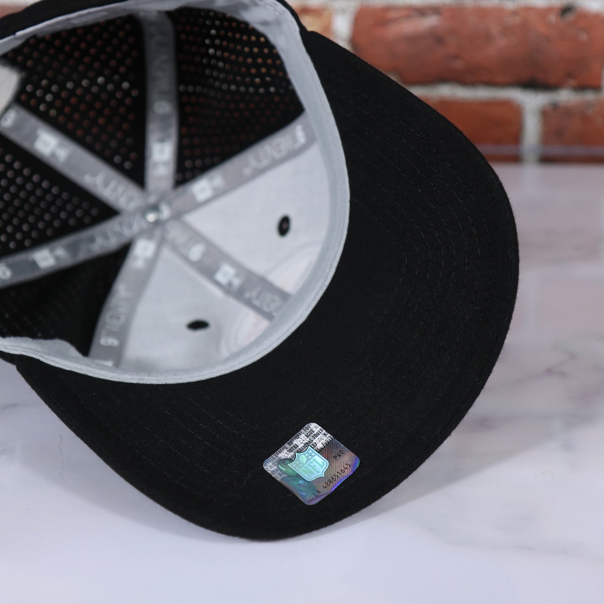 black under visor on the Pittsburgh Steelers Sideline On Field Dad hat