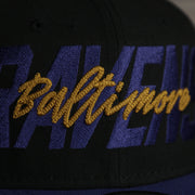 logo shot on the Baltimore Ravens 2022 NFL Draft 9Fifty Grey Bottom On-Field Snapback | Black