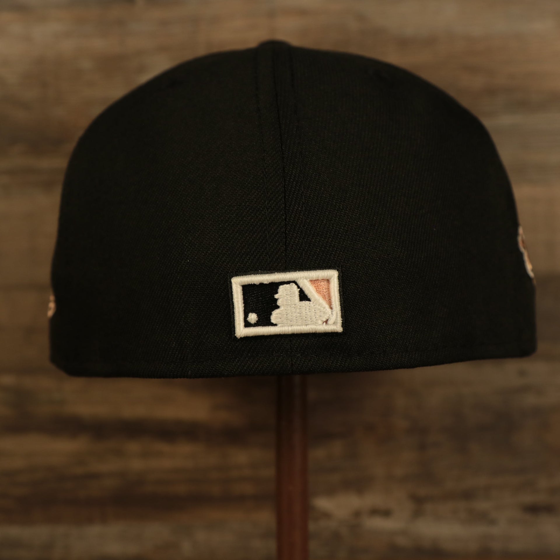 Back of the Atlanta Braves Glow In The Dark 1995 World Series Peach Bottom 59Fifty Side Patch Fitted Cap