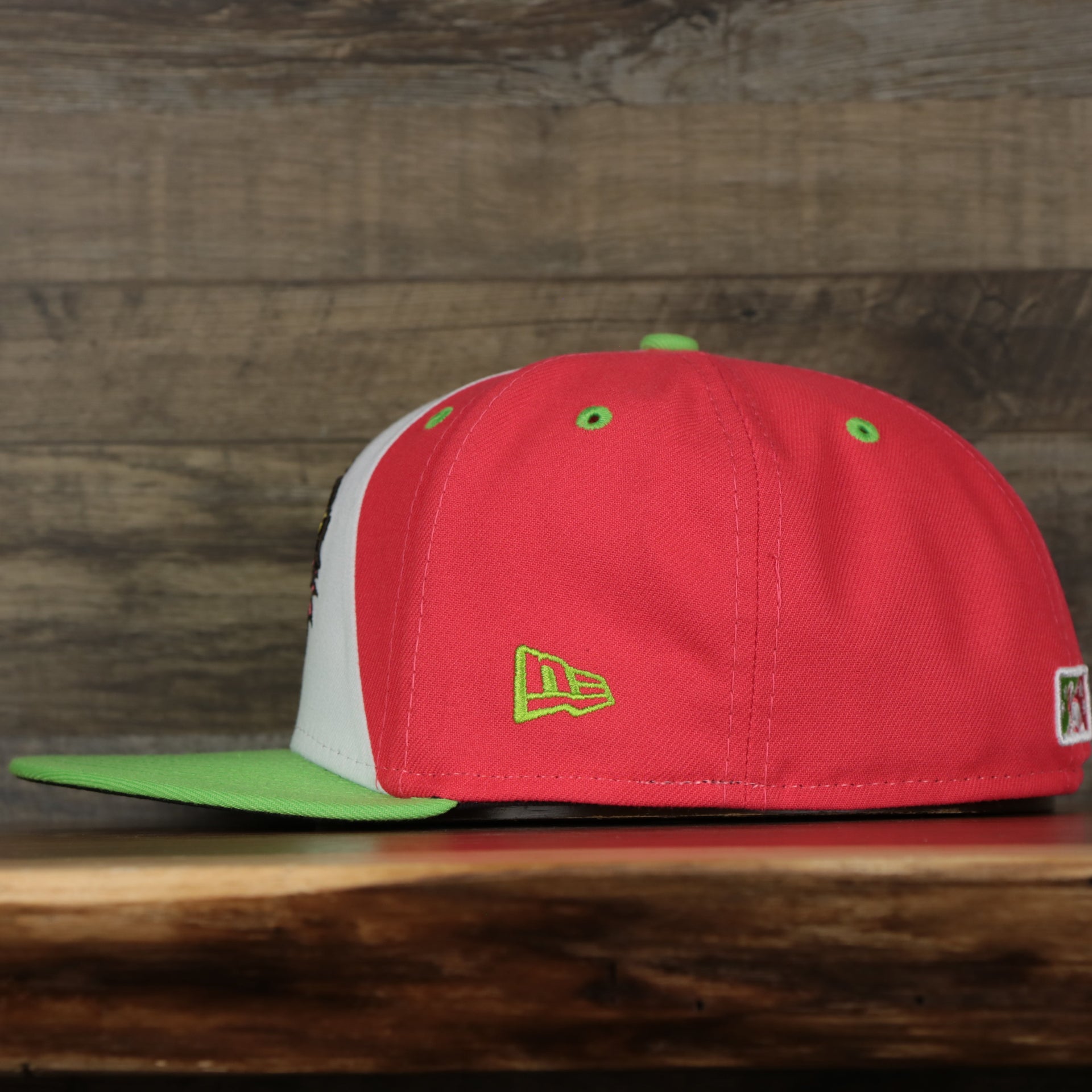 wearers left side of the Harrisburg Senators 2022 Playeros de Harrisburg Copa de la Diversion On-Field Black Bottom 5950 Fitted Cap | Orange