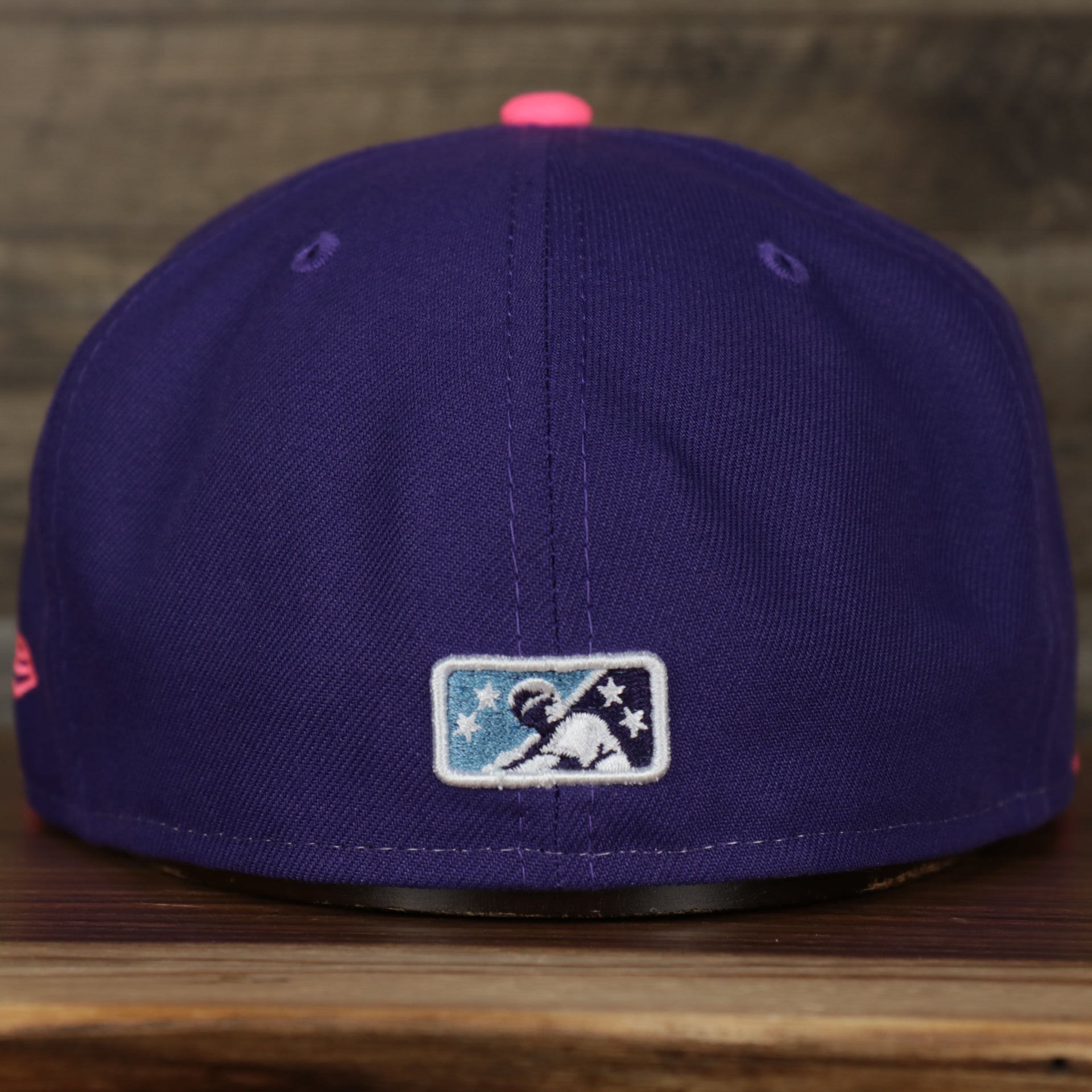 back of the Jersey Shore Blue Claws 2022 Medusas de Jersey Shore Copa de la Diversion On-Field Black Bottom 5950 Fitted Cap | Purple/White