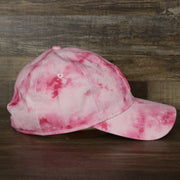 The wearer's right on the New York Yankees 2022 Mother’s Day On-Field 9Twenty Youth Dad Hat