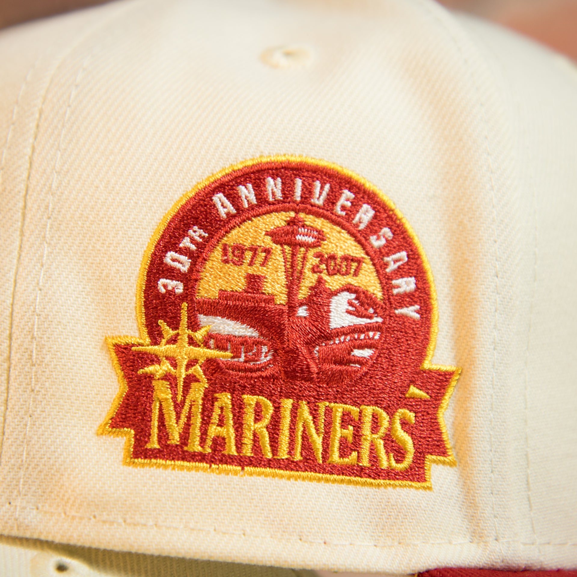 mariners side patch on the side of the Seattle Mariners Cooperstown 2007 30th Anniversary Side Patch Yellow UV 59Fifty Fitted Cap | Chrome/Red | CheeseSteak Pack nohiosafariclub Exclusive