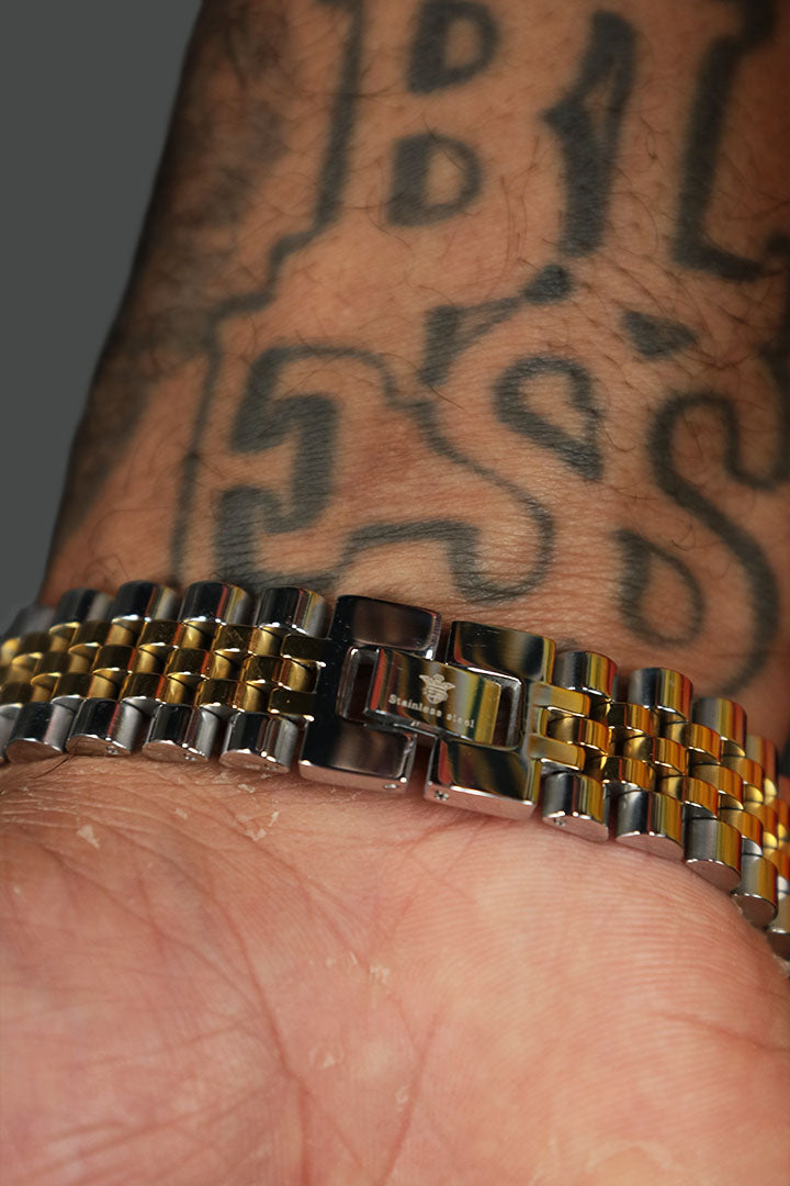 The backside of the Watch Link Gold Plated Stainless Steel Men's Bracelet Blackjack