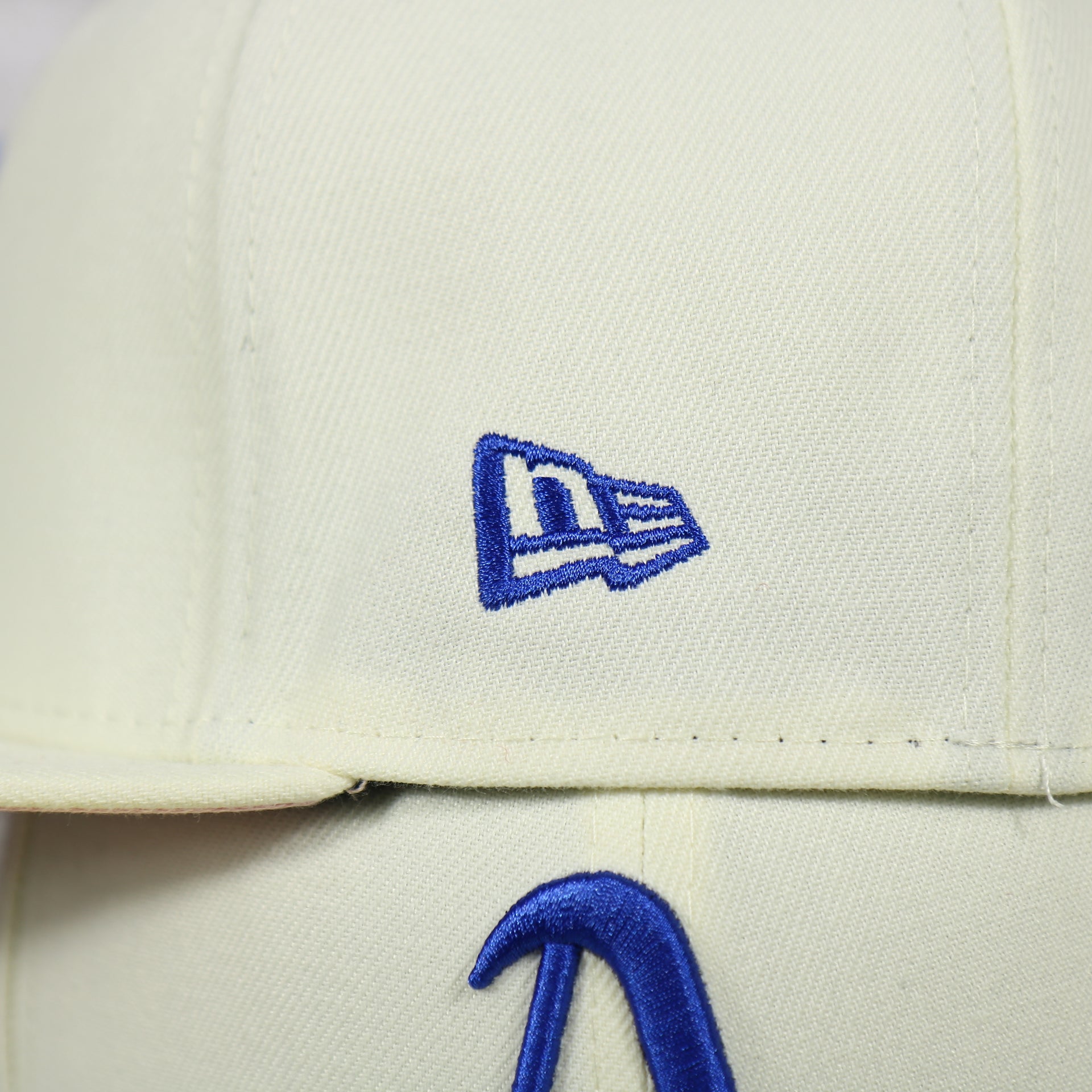 new era logo on the Philadelphia Athletics 1929 World Series Side Patch Pink Bottom Chrome 59Fifty Fitted Cap | "The Athletics Pack"