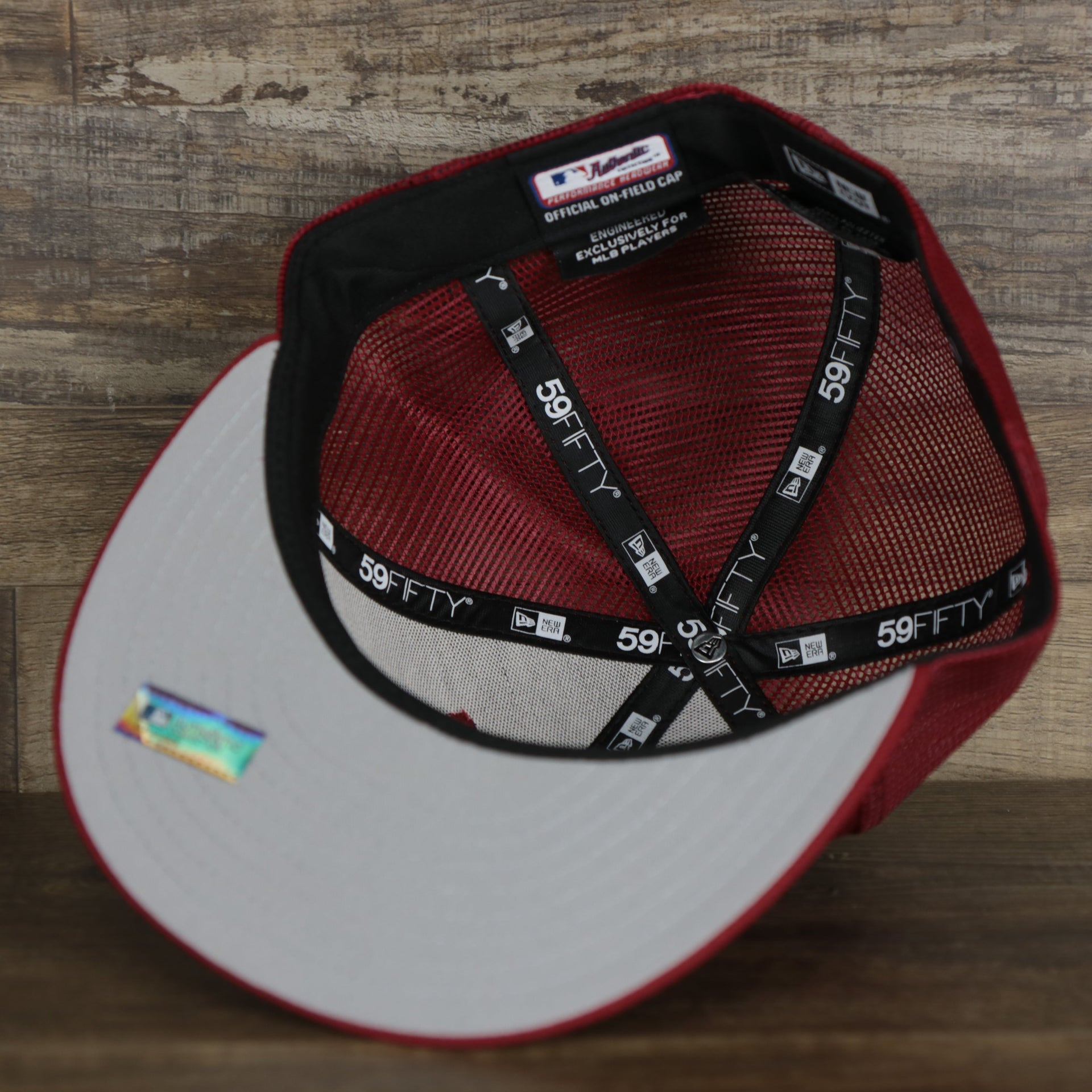 The backside of the Arizona Diamondbacks Onfield 2022 Batting Practice 59Fifty Trucker Hat