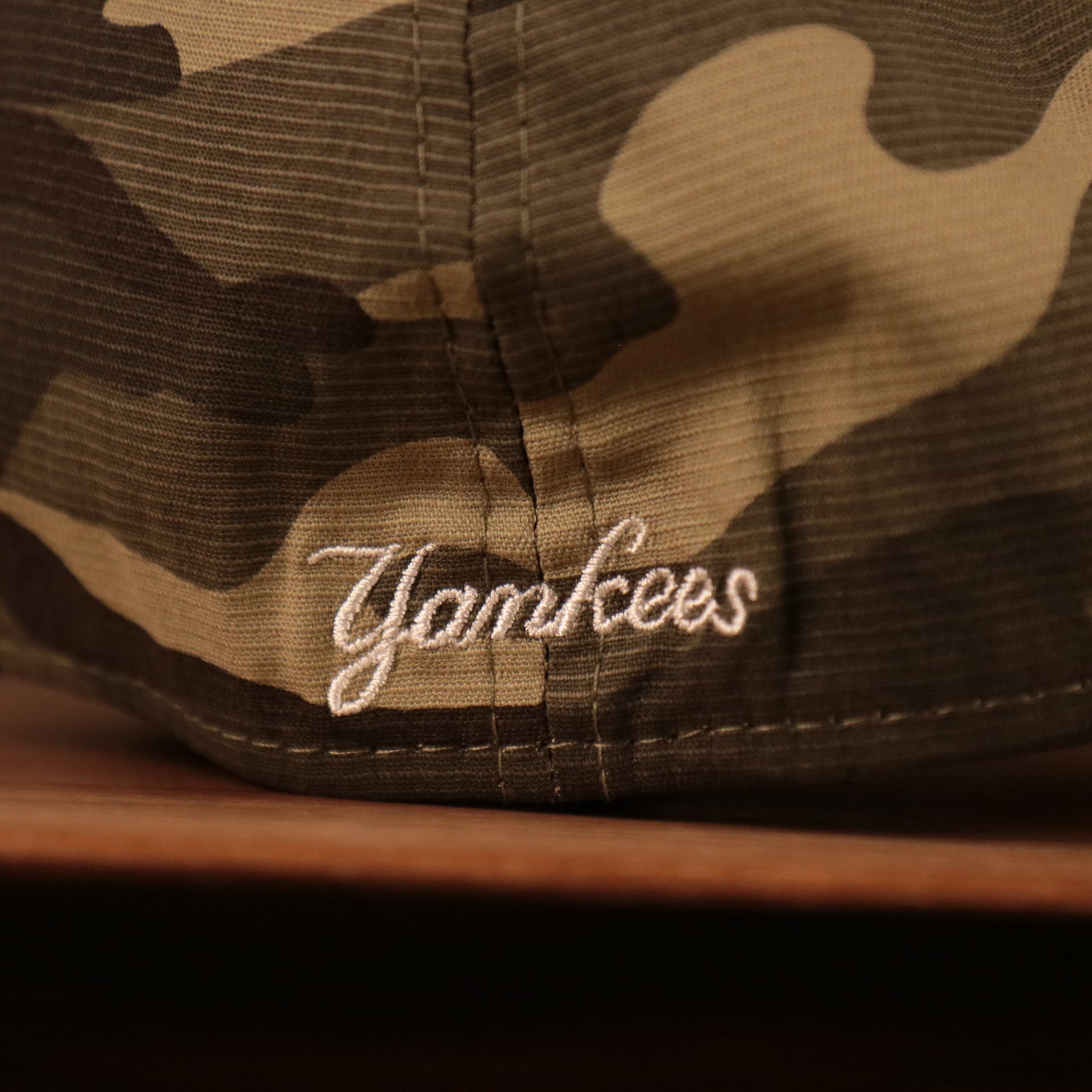 The backside of the New York Yankees Memorial Day hat 2021 by New Era.