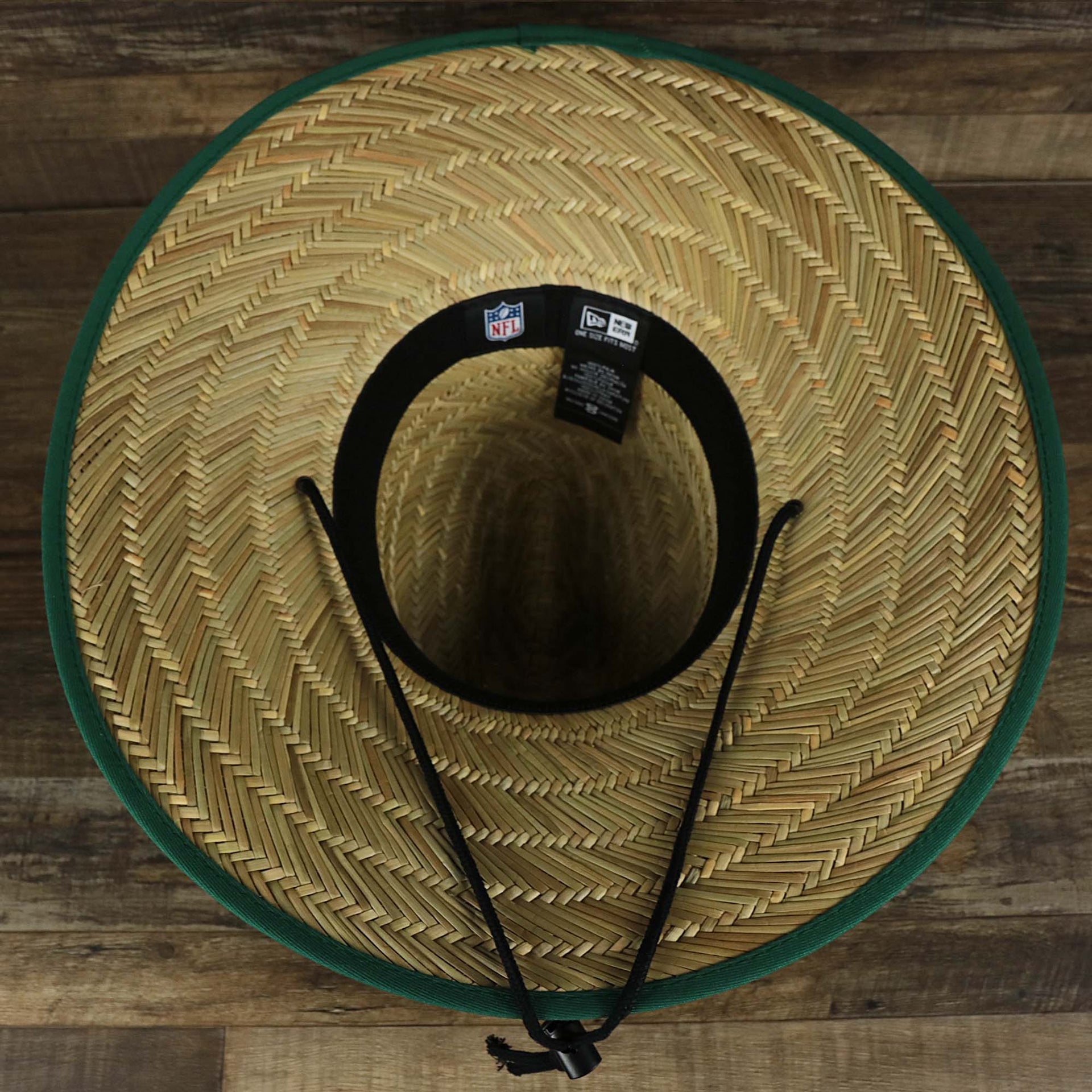 The underside of the New York Jets On Field 2022 Summer Training Straw Hat | New Era OSFM