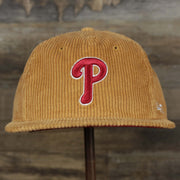 The front of the Corduroy Philadelphia Phillies Snapback | 47 Brand Khaki
