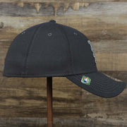 The wearer's right on the New York Mets 2022 Father's Day On-Field 39Thirty Flexfit Cap | Gray