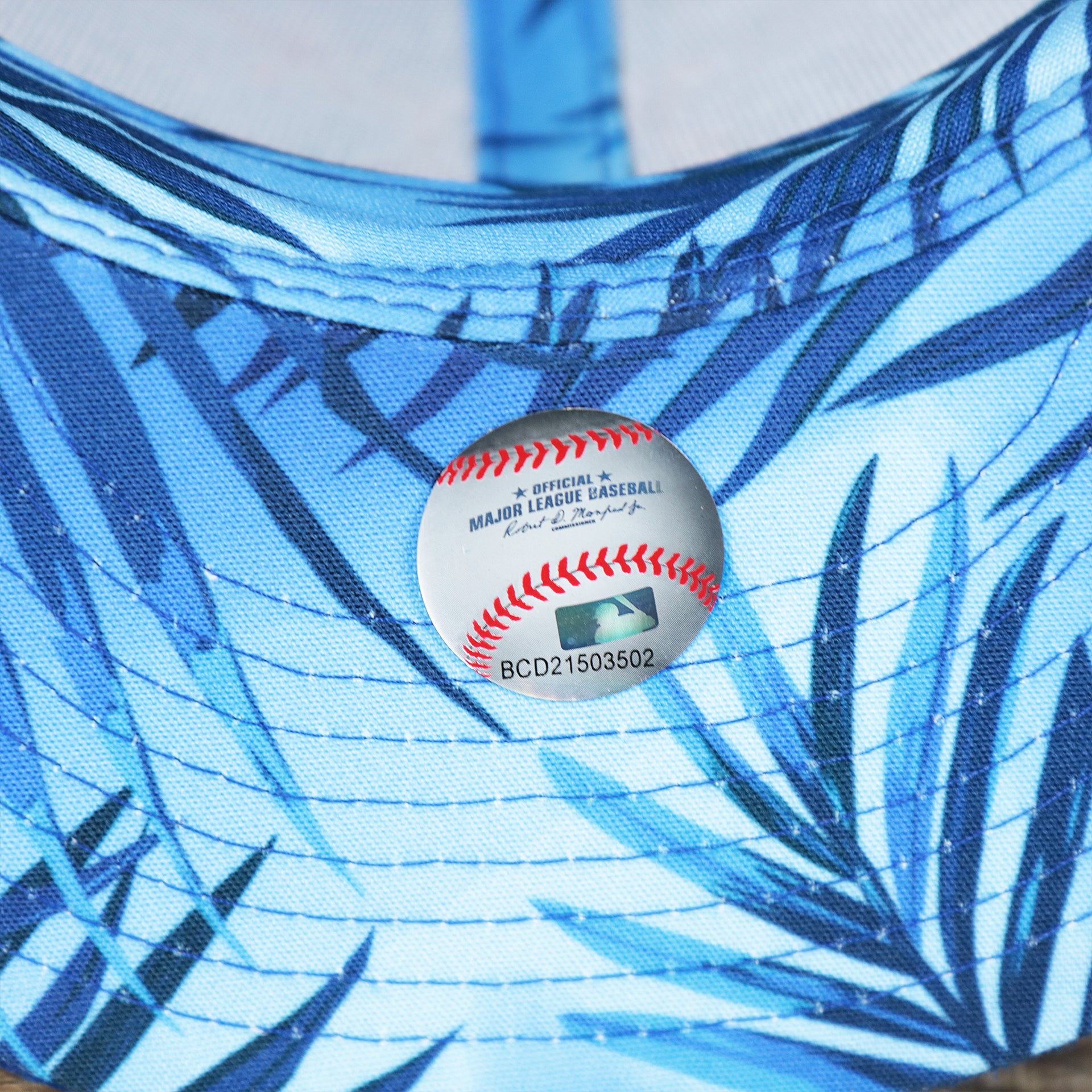 The MBL Baseball Sticker on the New York Mets Metallic All Star Game MLB 2022 Side Patch 9Fifty Mesh Snapback | ASG 2022 Royal Blue Trucker Hat