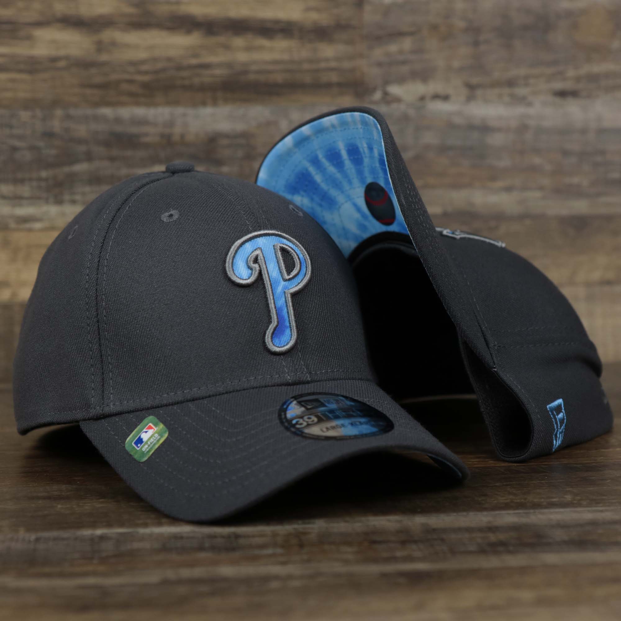 Philadelphia Phillies New Era 2022 Father's Day On-Field 59FIFTY