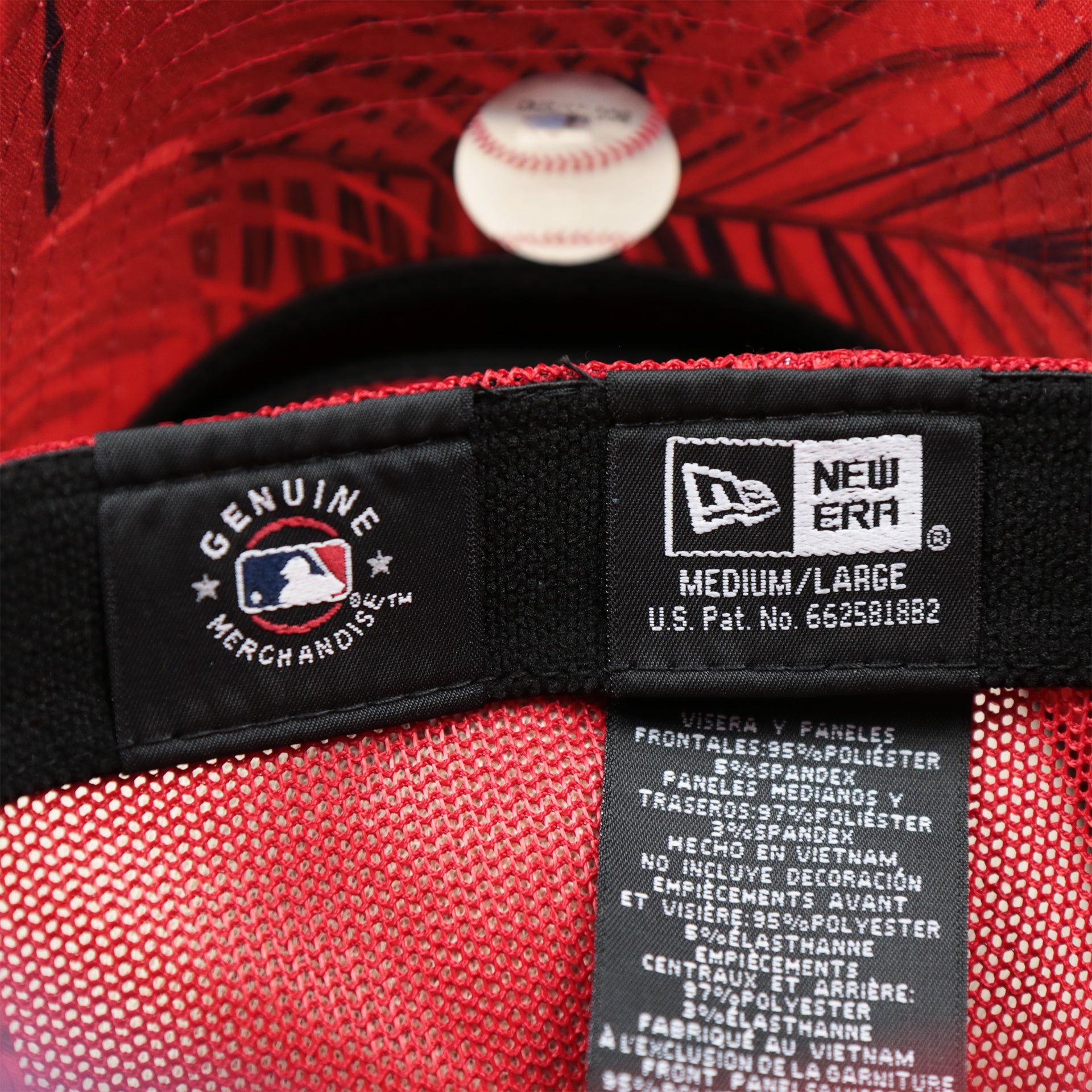 The Tags on the Philadelphia Phillies Metallic All Star Game MLB 2022 Side Patch 39Thirty Mesh FlexFit Cap | ASG 2022 Red 39Thirty Cap