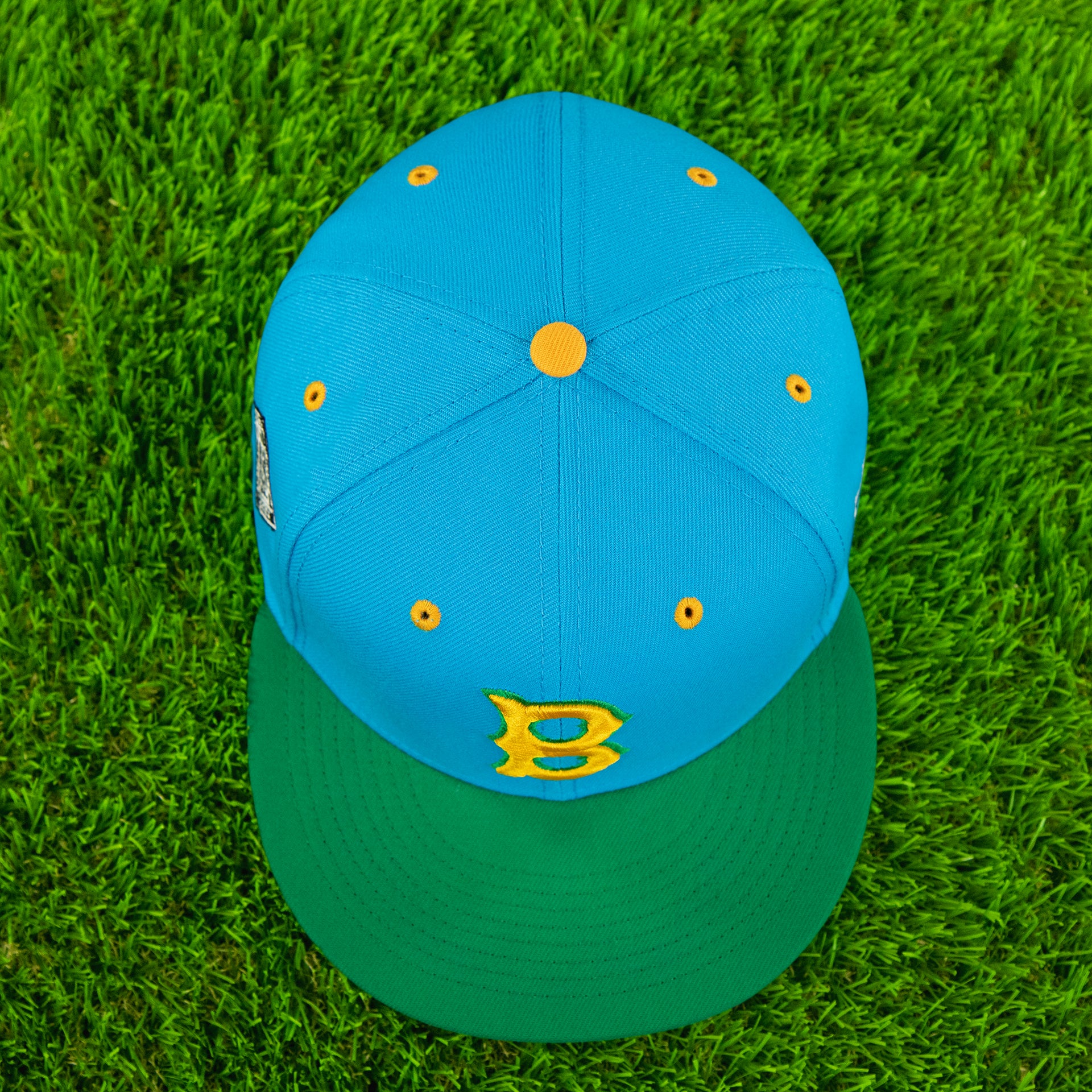 Top down view of the Boston Red Sox Cooperstown "Ice Cream Pack" 1946 All Star Game Side Patch 59Fifty Fitted Cap | Cap Swag Exclusive